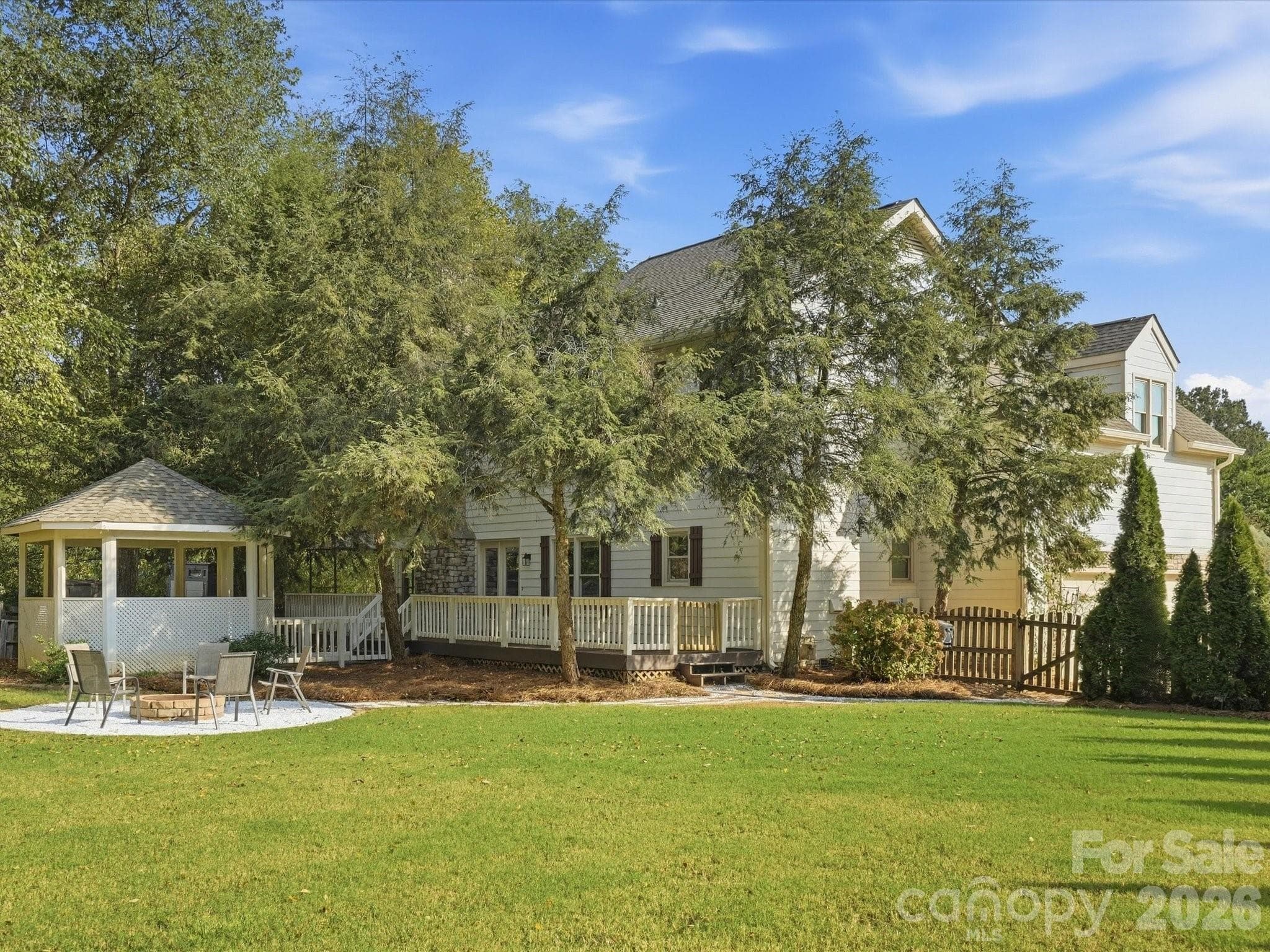 Single Family Residence at 123 Topsail Place, Mooresville, photo 43 of 48