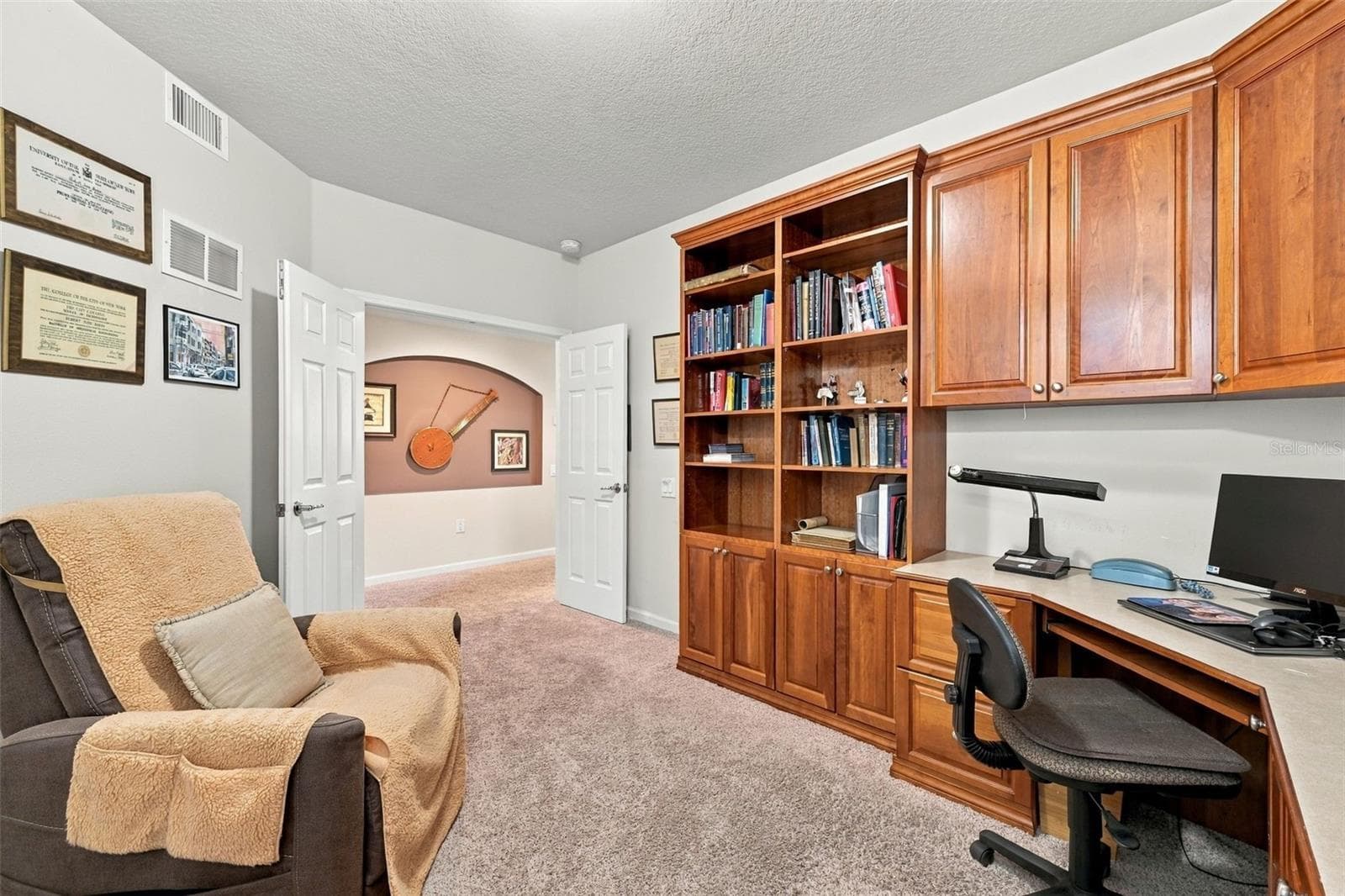 Custom Built Cabinetry - 802 LANTERN WAY #101, CLEARWATER