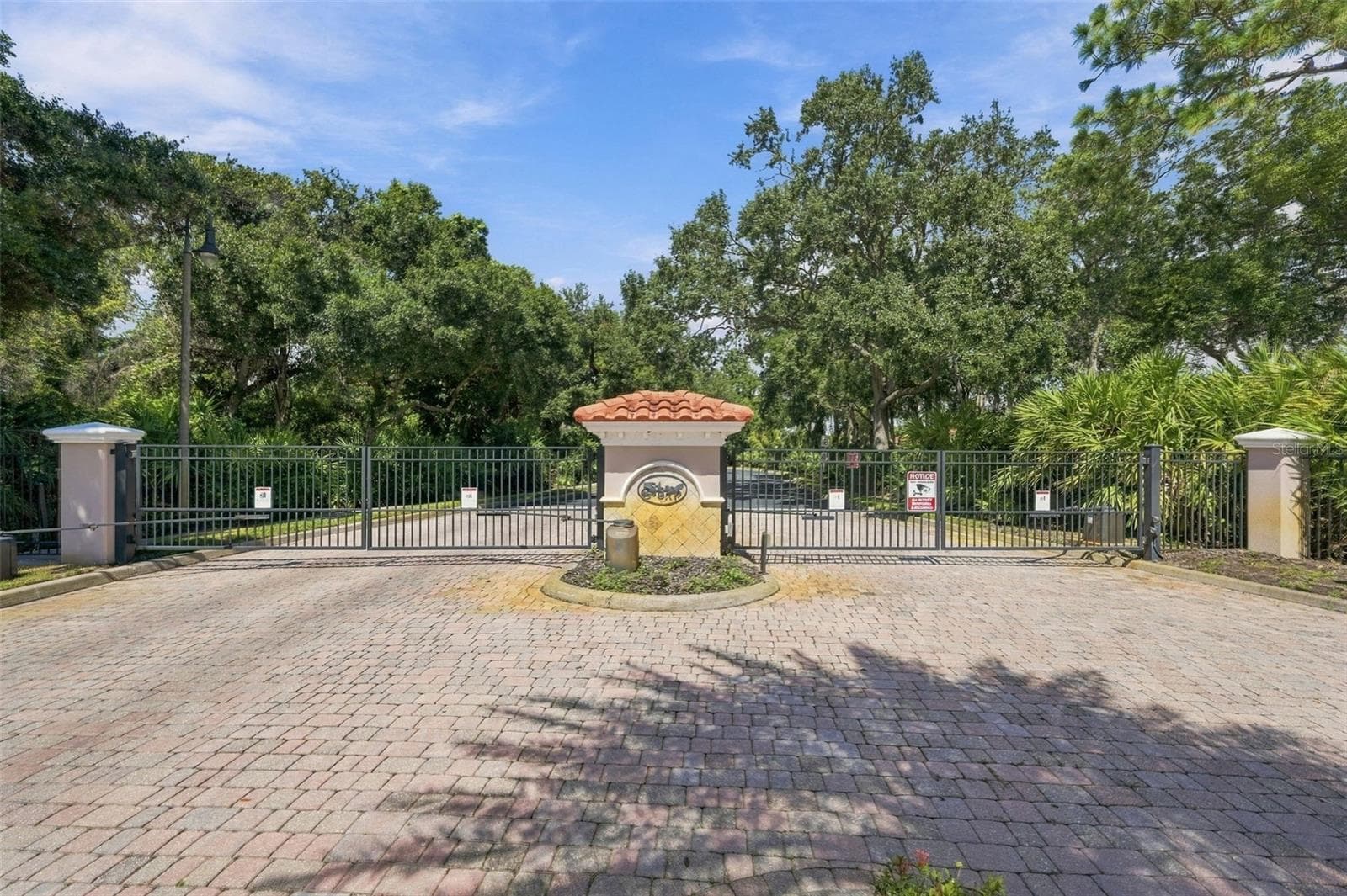 Gated Community - 802 LANTERN WAY #101, CLEARWATER