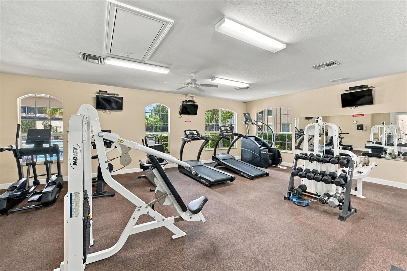 Fitness Center - 802 LANTERN WAY #101, CLEARWATER