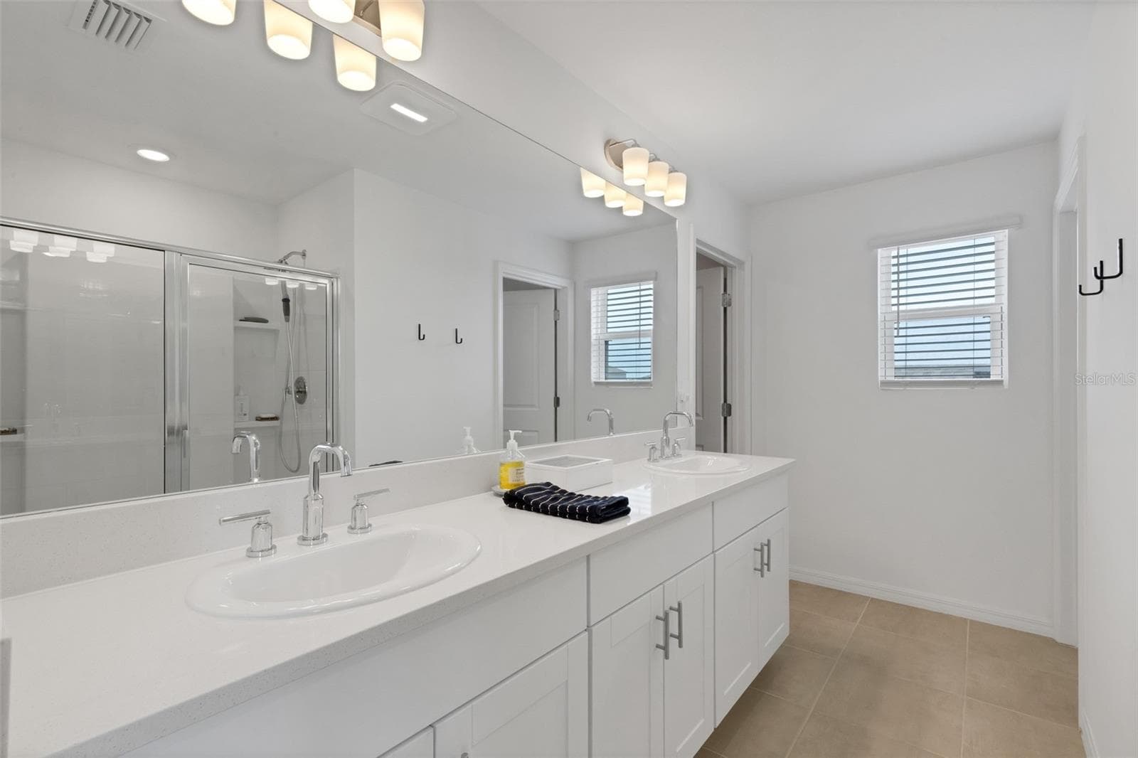 Single Family Residence at 6308 MILESTONE LOOP, PALMETTO, photo 64 of 85