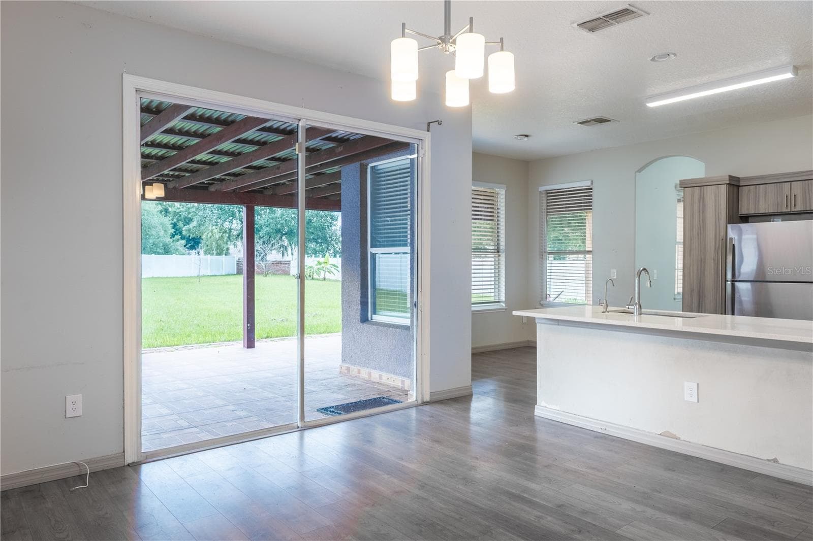 Single Family Residence at 14114 ABACO ISLE DR, ORLANDO, photo 5 of 13
