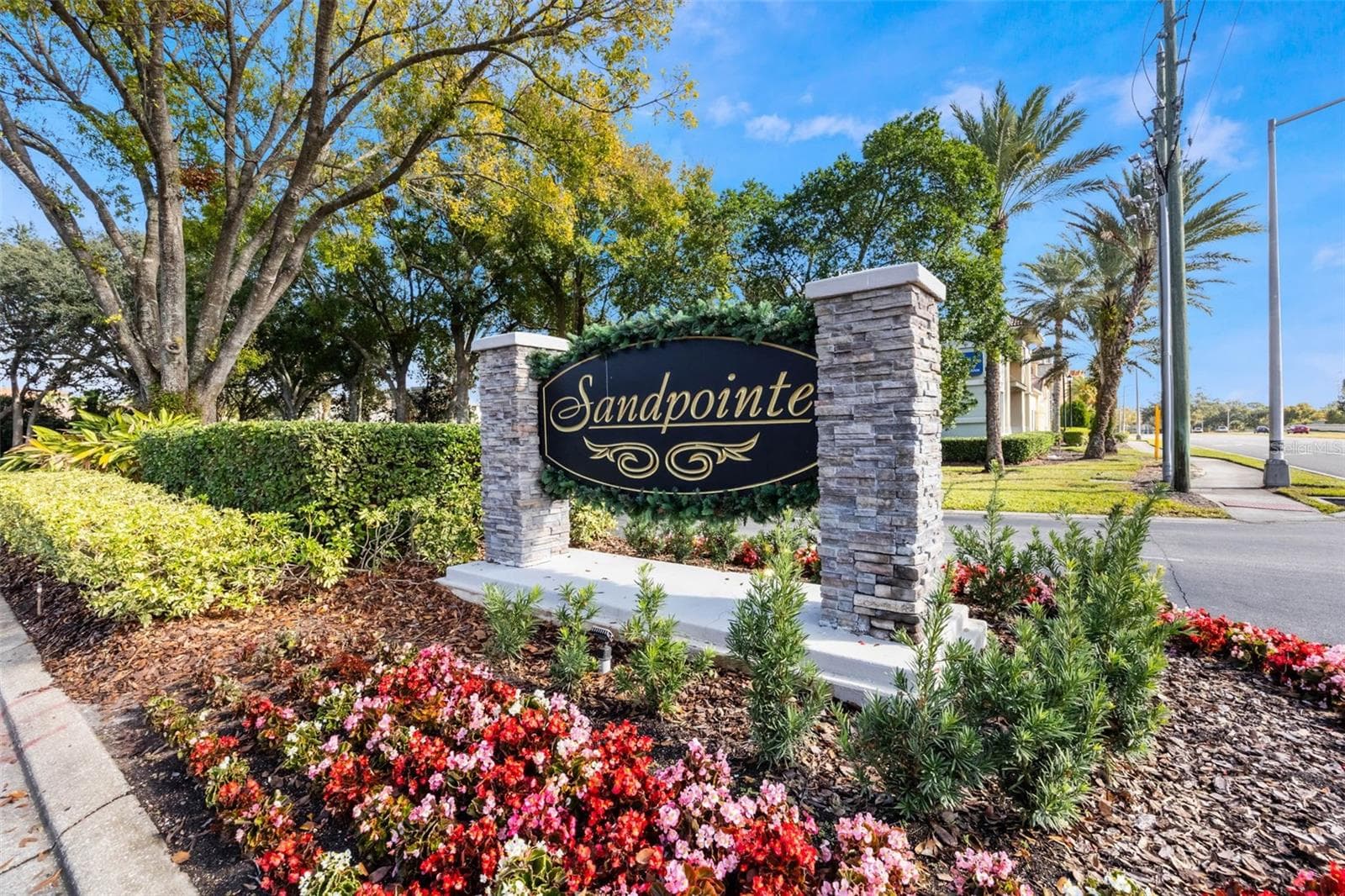 Sandpointe Gated community - 8370 SANDPOINT BLVD, ORLANDO