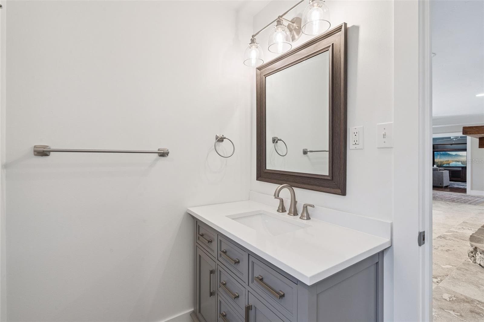 Guest Bath - 14335 FRESNO DR, ORLANDO