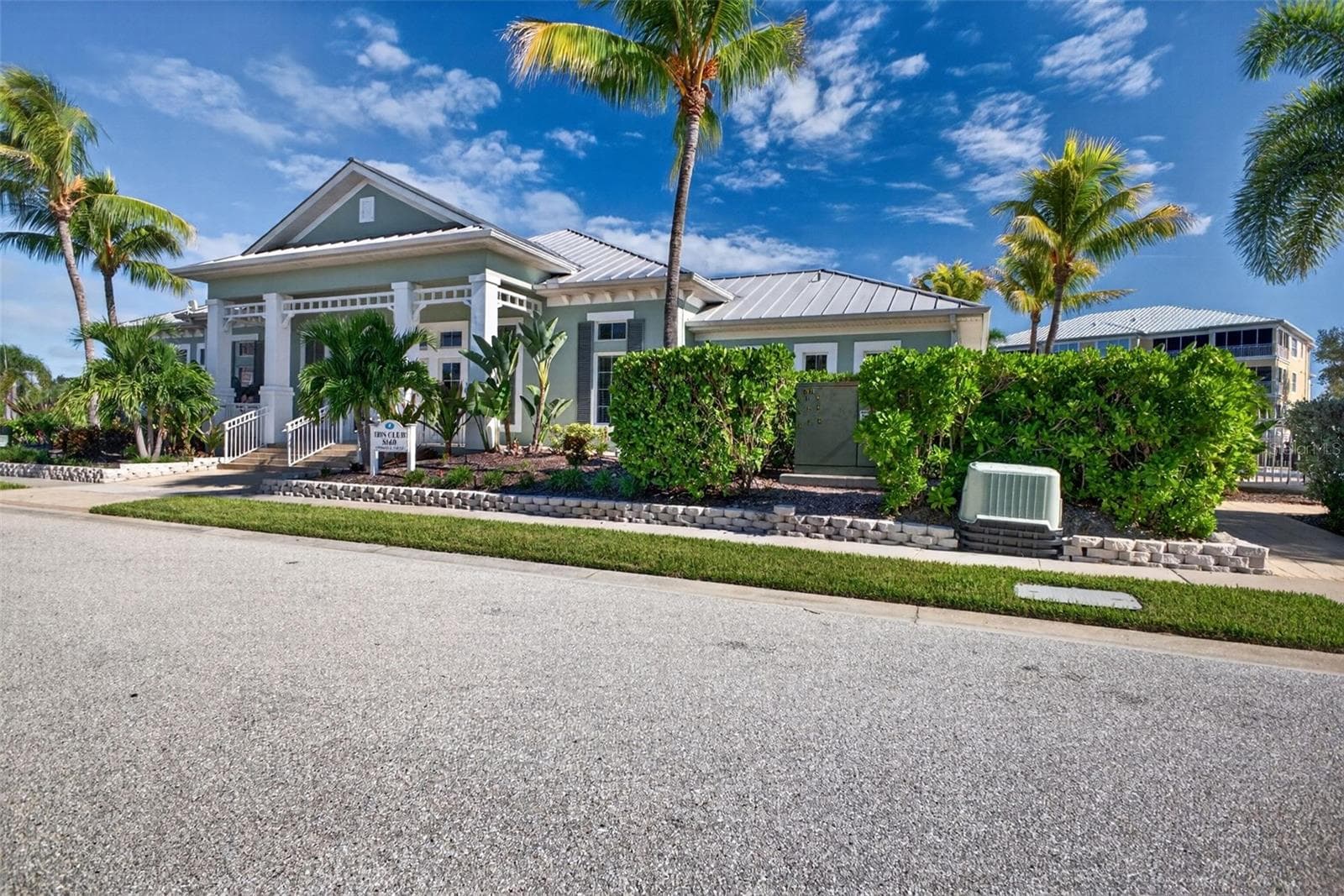 The Club House - 8561 AMBERJACK CIR #302, ENGLEWOOD
