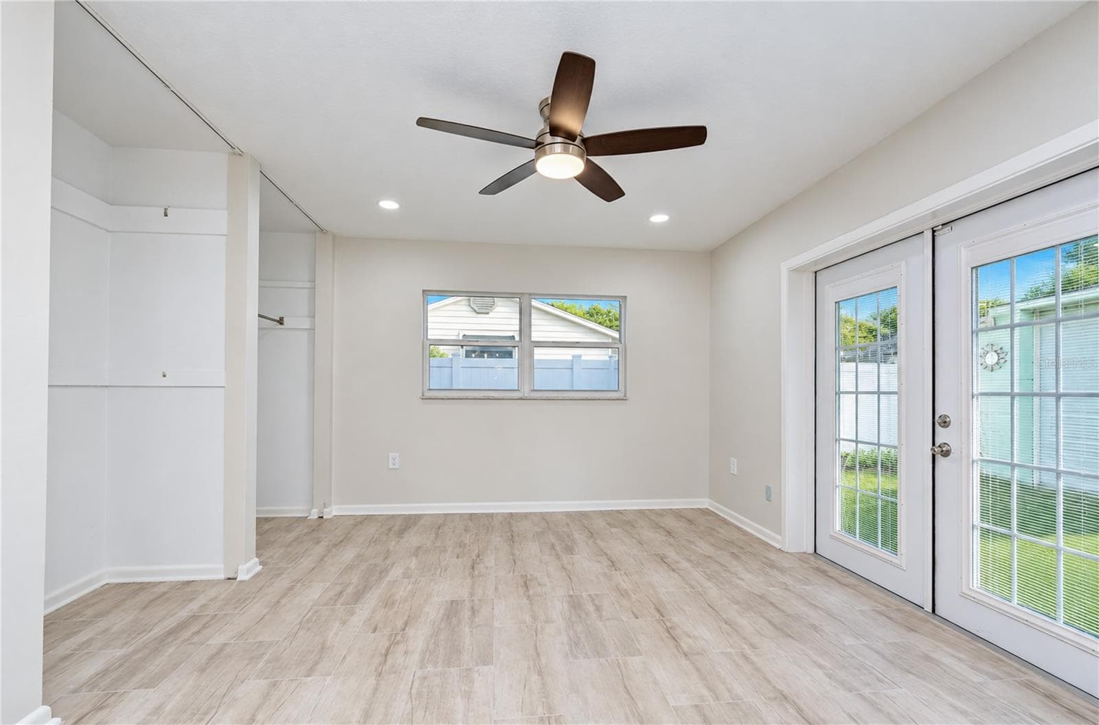 Single Family Residence at 8013 W ELM ST, TAMPA, photo 24 of 35