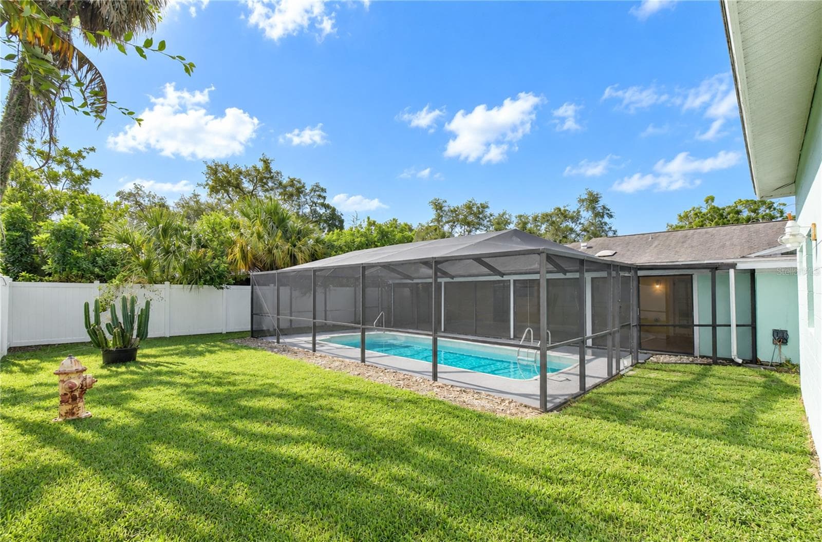 Single Family Residence at 8013 W ELM ST, TAMPA, photo 34 of 35