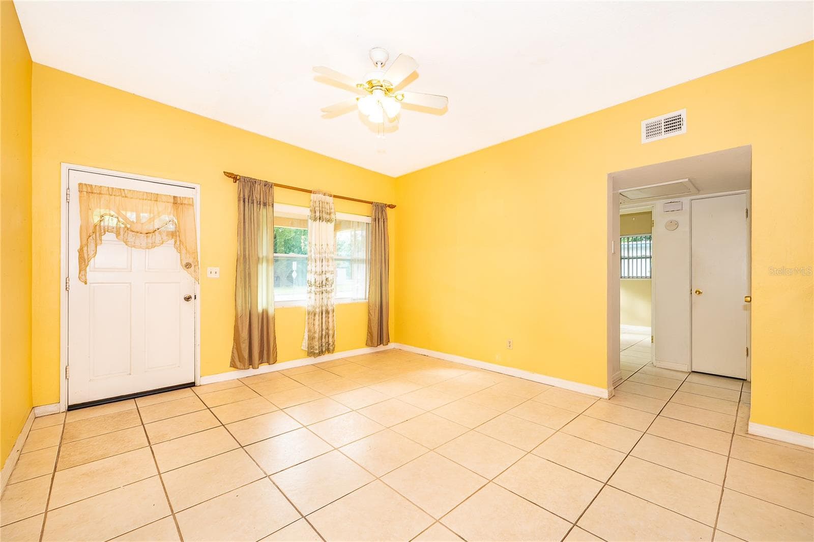 All Ceramic Tile-No Carpet - 168 COUNTRY CLUB CIR, SANFORD