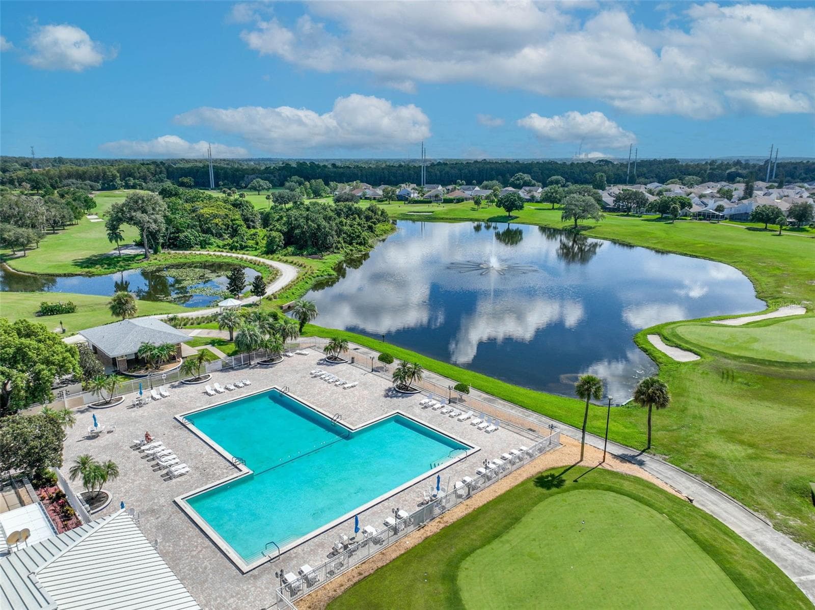 Condominium at 6126 SUNNYVALE DR #2303, ORLANDO, photo 5 of 48