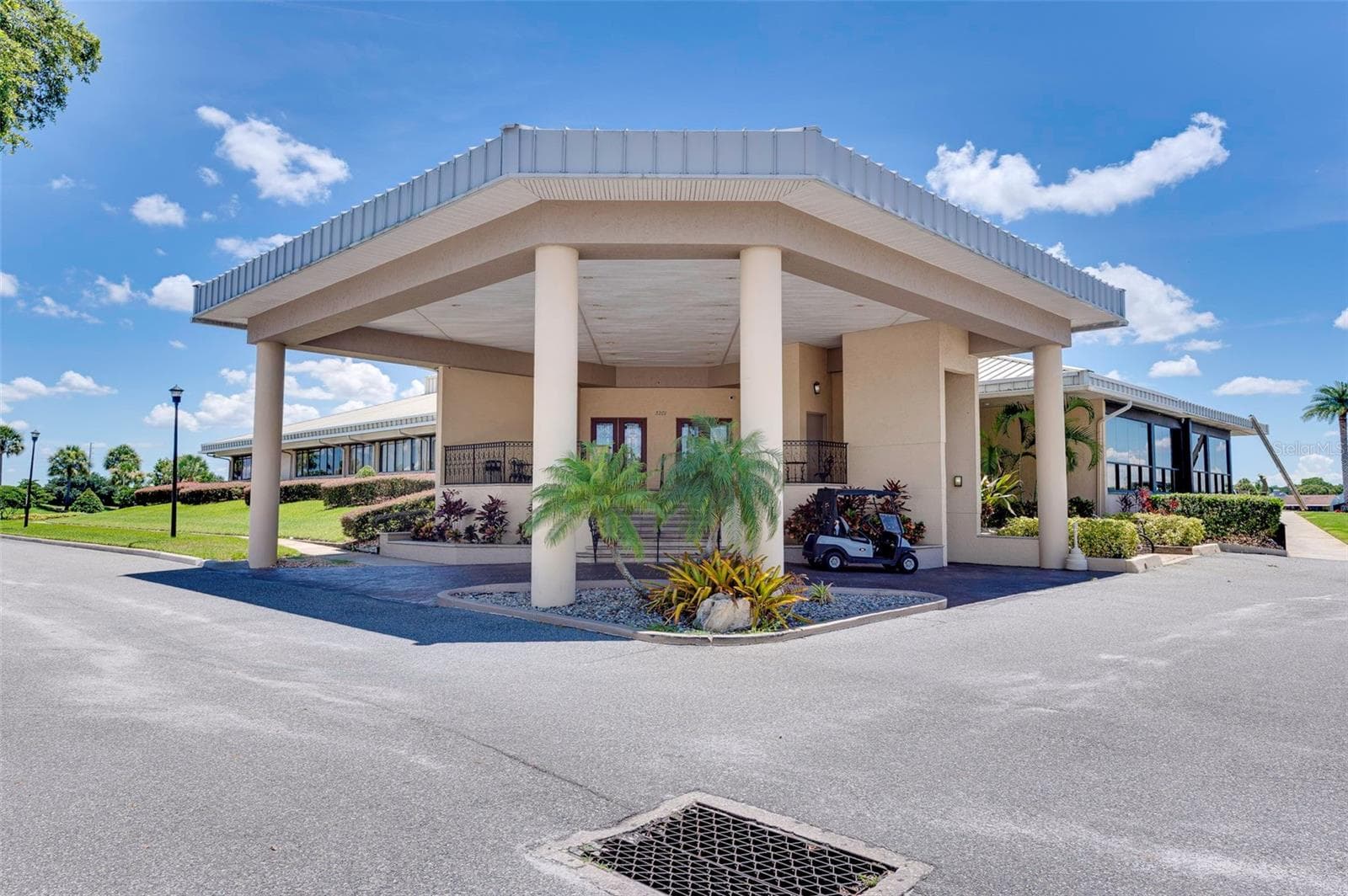 Condominium at 6126 SUNNYVALE DR #2303, ORLANDO, photo 8 of 48