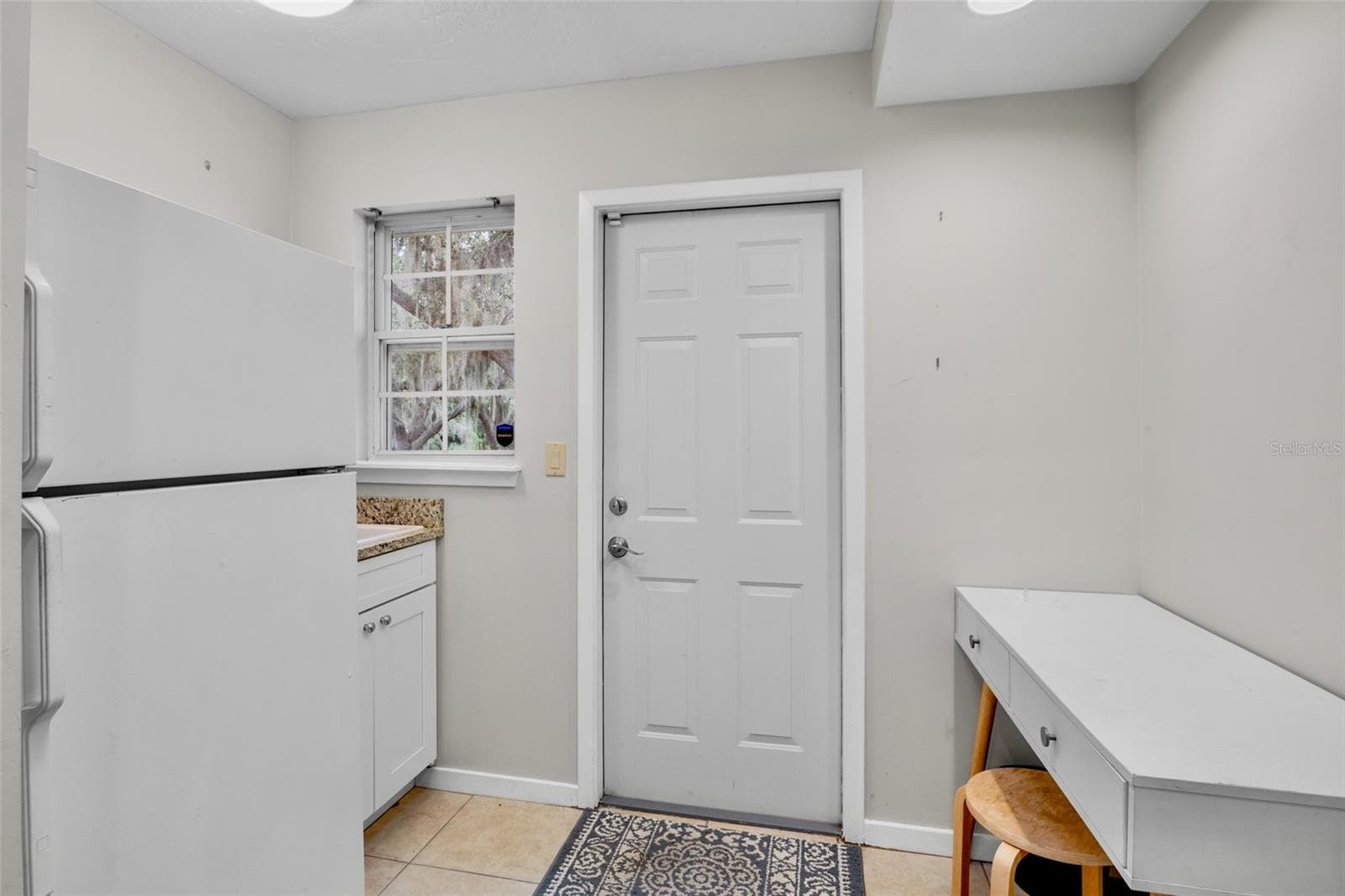 Single Family Residence at 4424 FRIAR TUCK LN, SARASOTA, photo 17 of 46