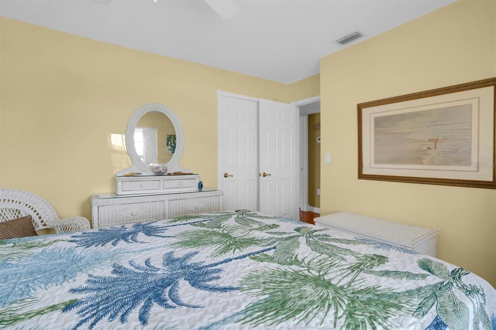 Condominium at 19029 US HIGHWAY 19 N #7-28, CLEARWATER, photo 27 of 37