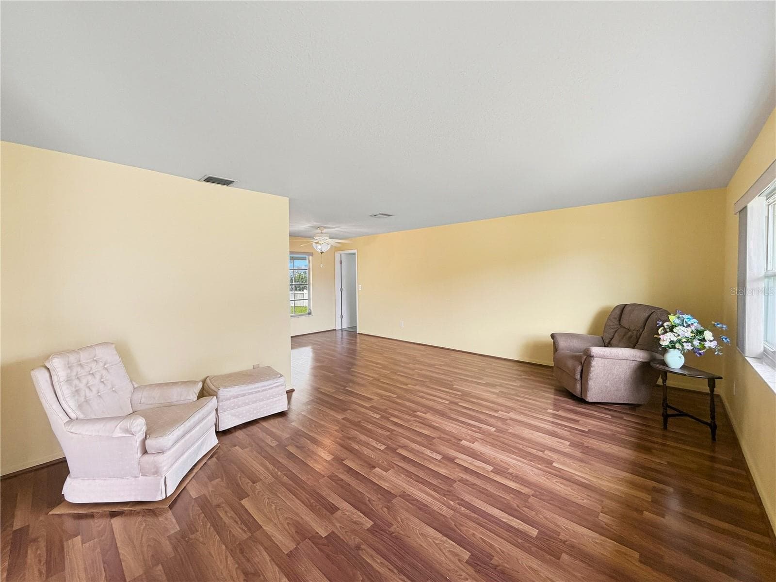 Single Family Residence at 14036 THACHER AVE, LARGO, photo 7 of 40