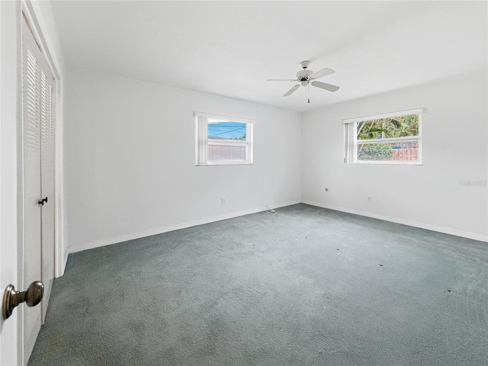 Single Family Residence at 14036 THACHER AVE, LARGO, photo 20 of 40