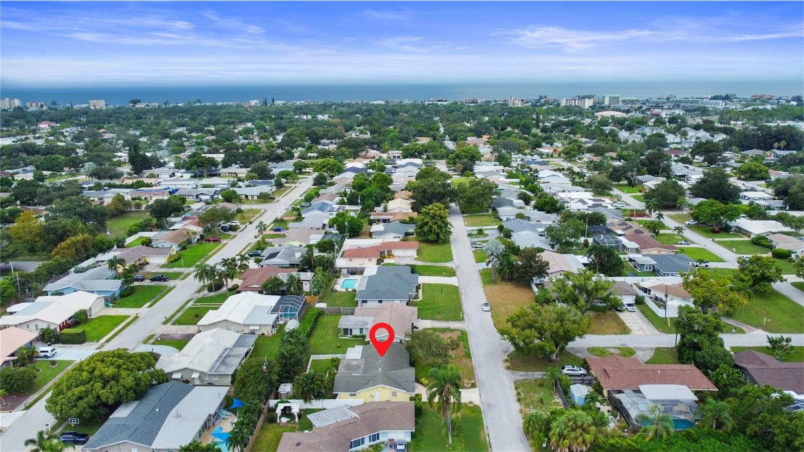 Single Family Residence at 14036 THACHER AVE, LARGO, photo 33 of 40