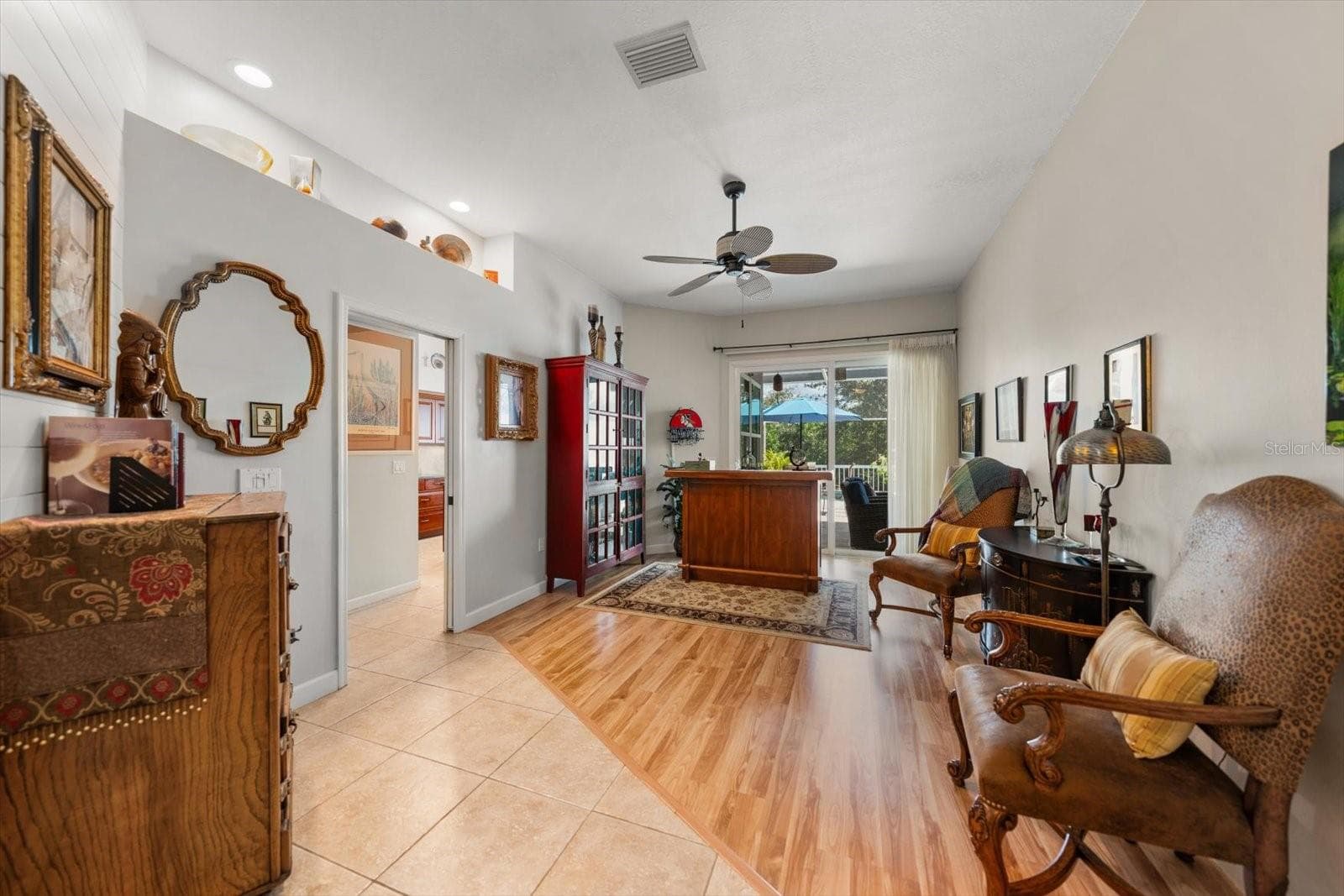 Single Family Residence at 913 WESTWINDS BLVD, TARPON SPRINGS, photo 8 of 38