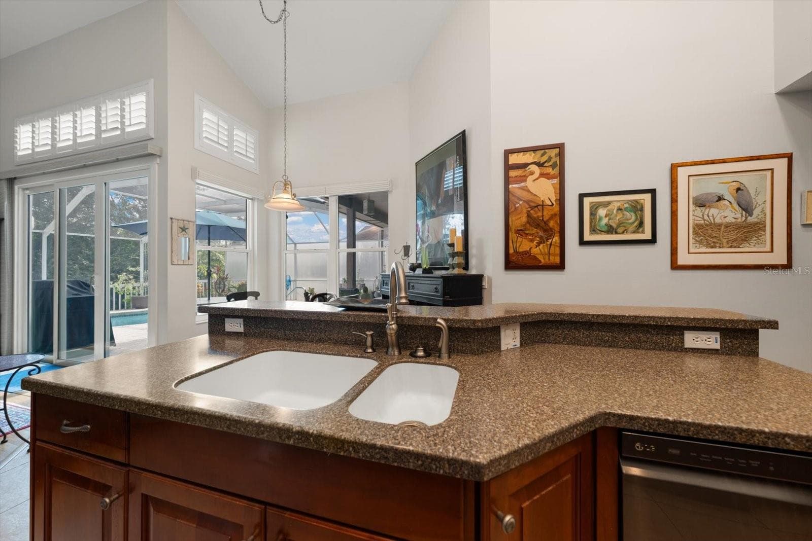 Single Family Residence at 913 WESTWINDS BLVD, TARPON SPRINGS, photo 14 of 38