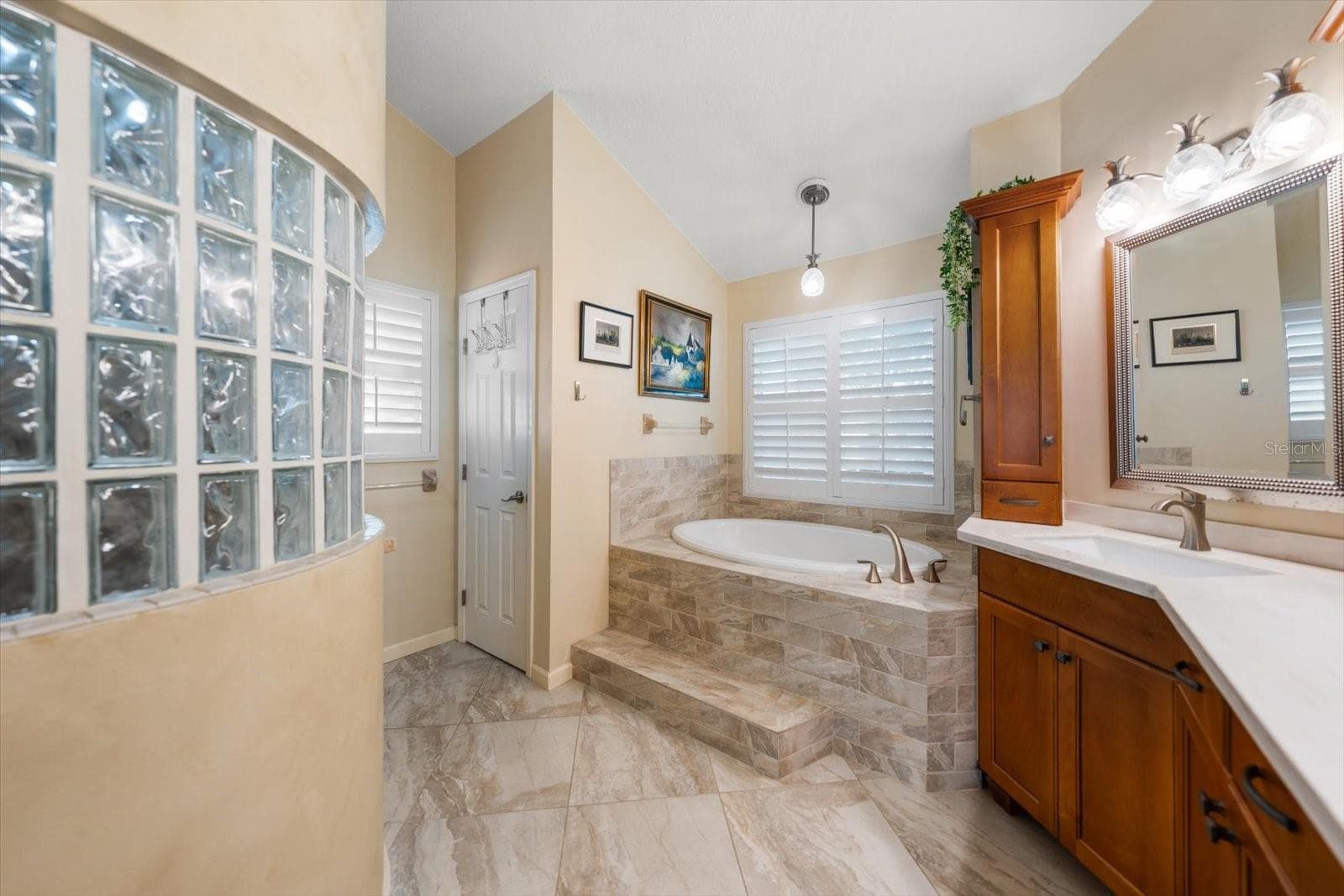 Single Family Residence at 913 WESTWINDS BLVD, TARPON SPRINGS, photo 22 of 38