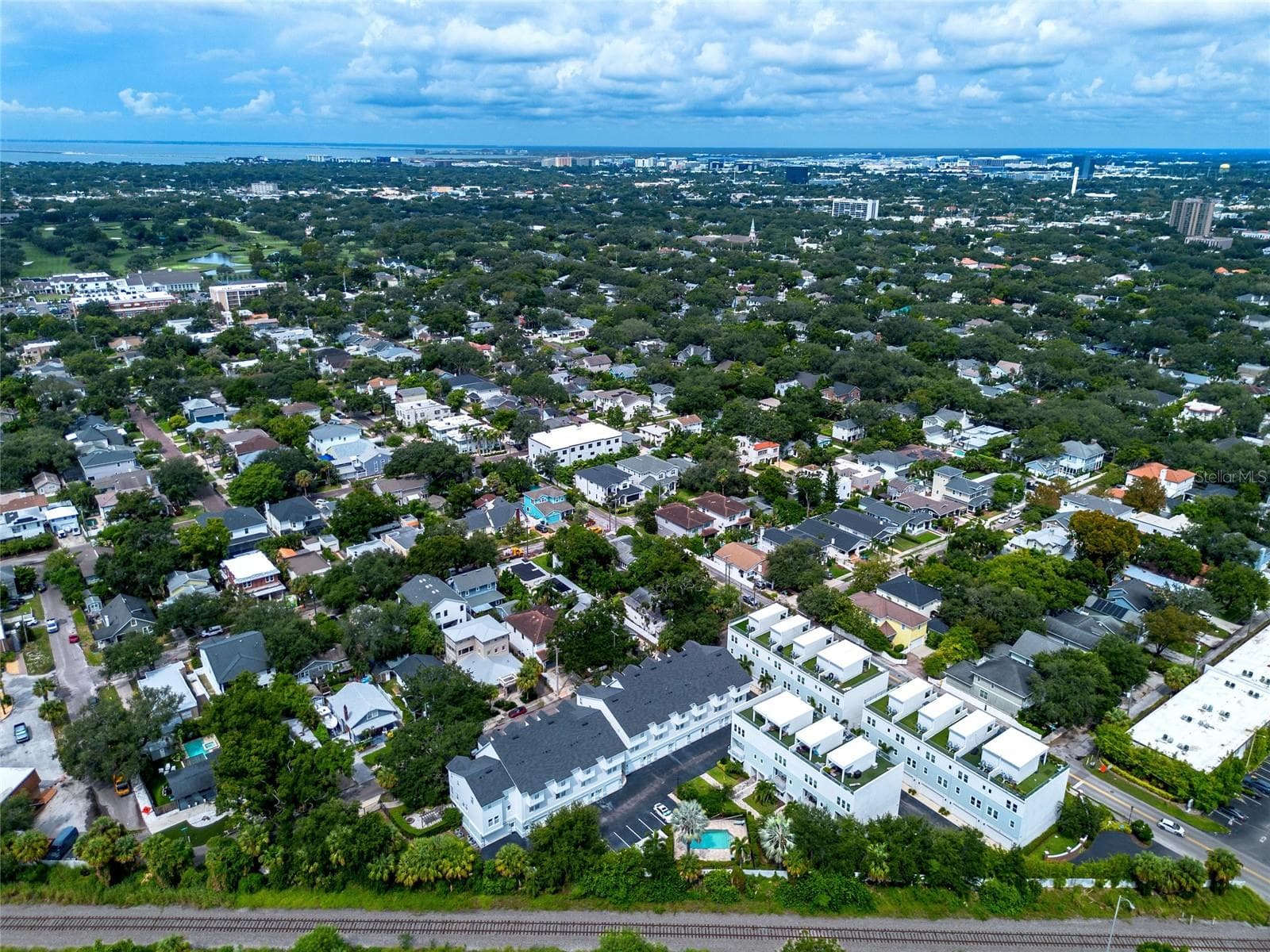 Townhouse at 2442 W MISSISSIPPI AVE #25, TAMPA, photo 57 of 59