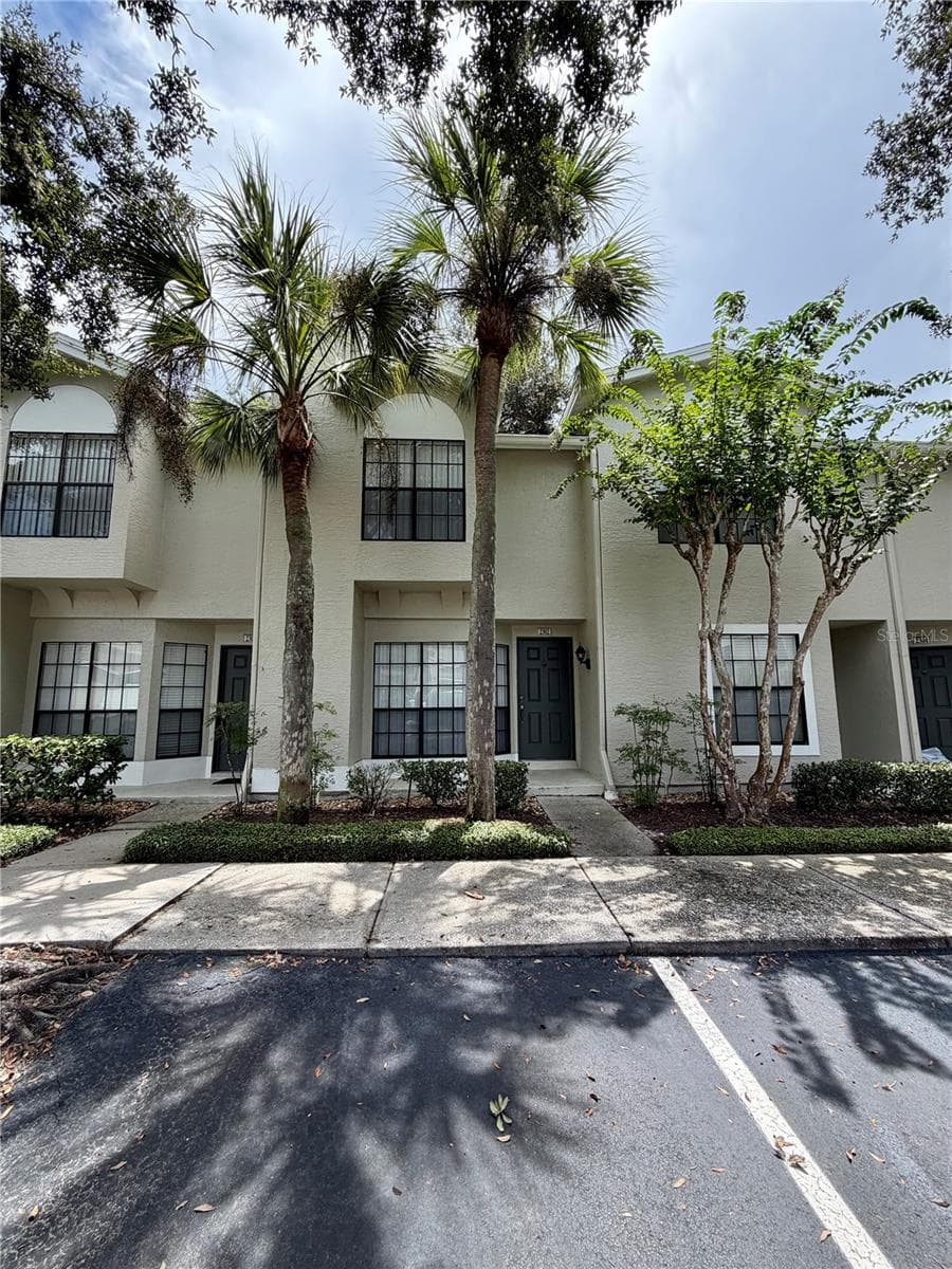 Condominium at 5100 BURCHETTE RD #2302, TAMPA, photo 2 of 2