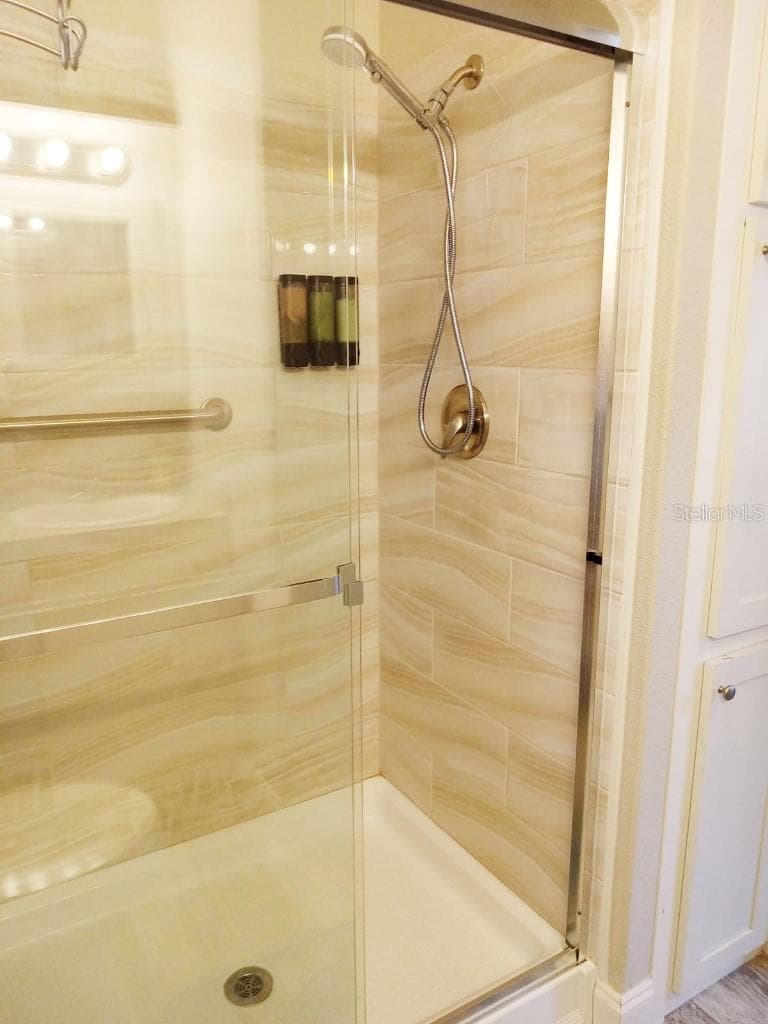 Manufactured Home at 25312 140TH PL NE, FORT MC COY, photo 10 of 15