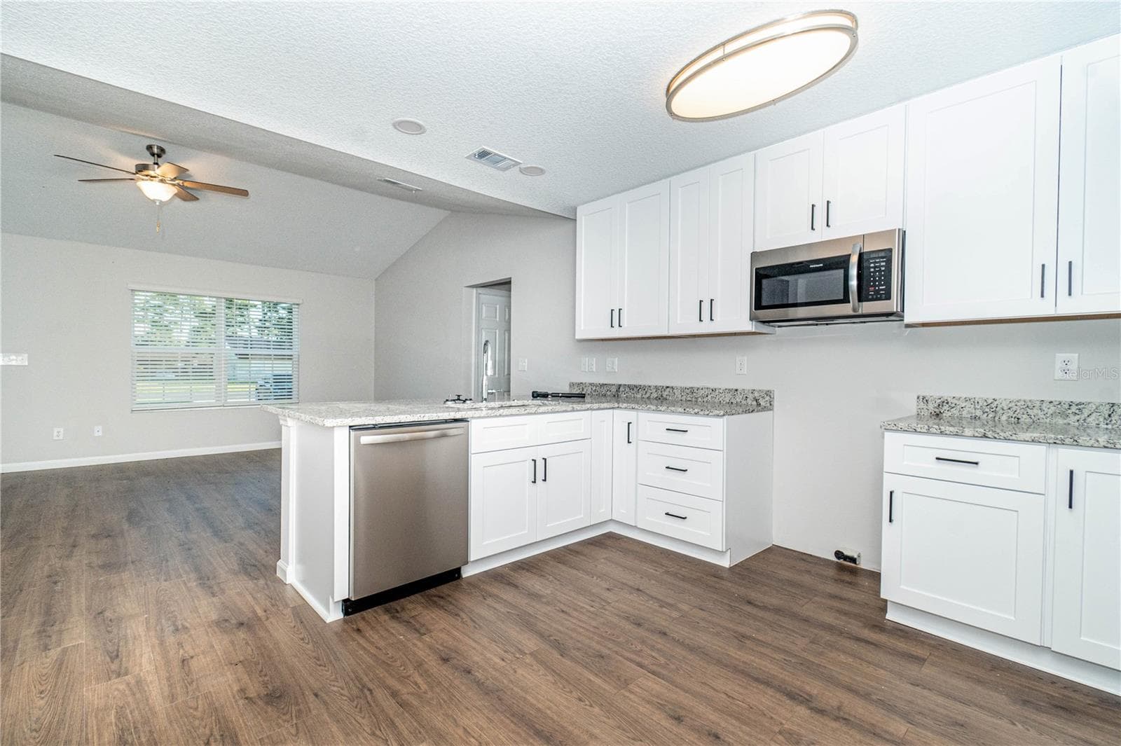 Single Family Residence at 451 NORTH BLVD E, MACCLENNY, photo 10 of 39
