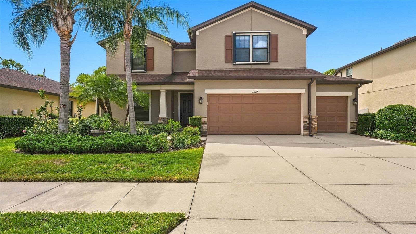 2571 SHERMAN OAK DR