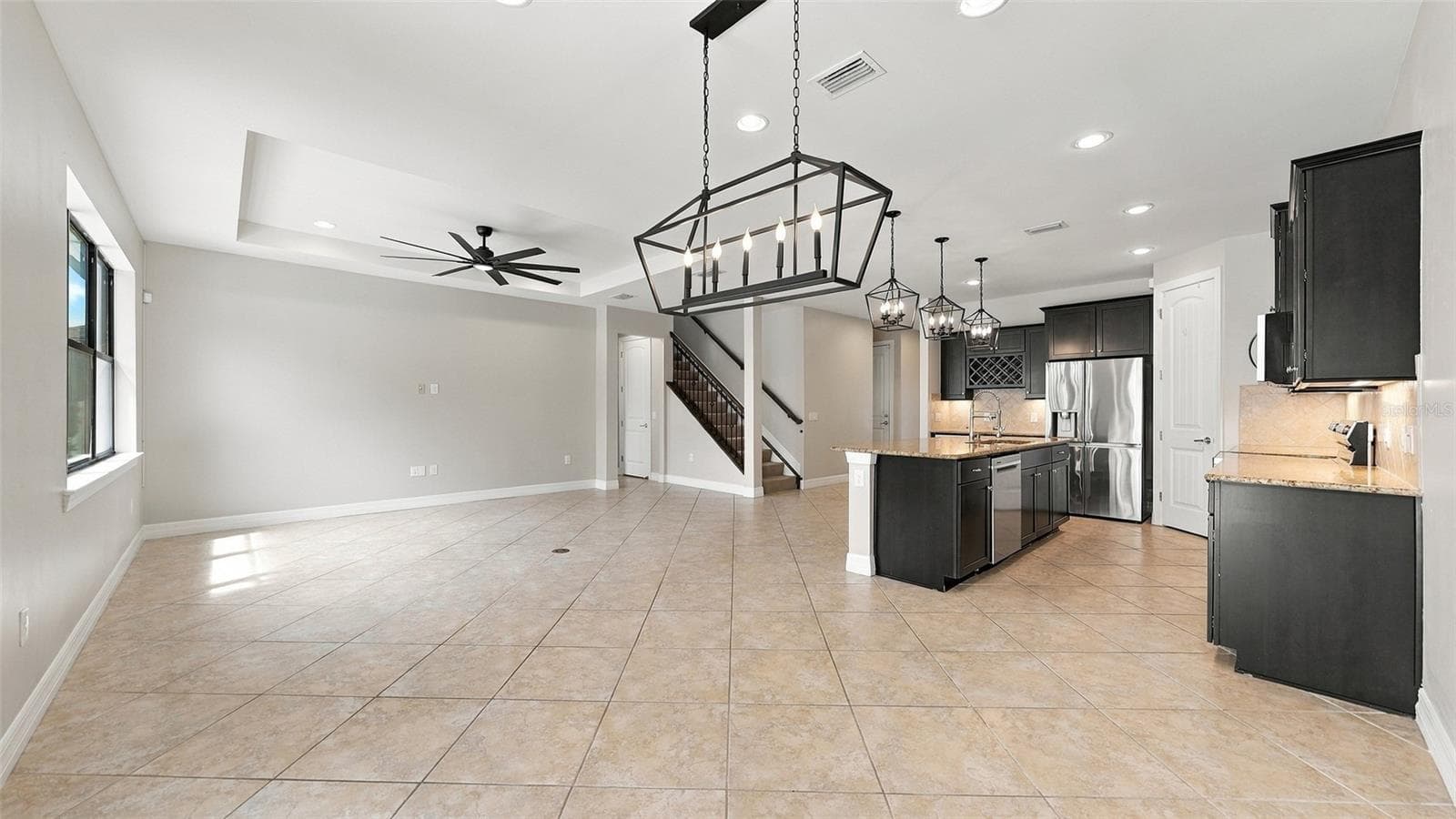 Single Family Residence at 2571 SHERMAN OAK DR, NORTH PORT, photo 17 of 77