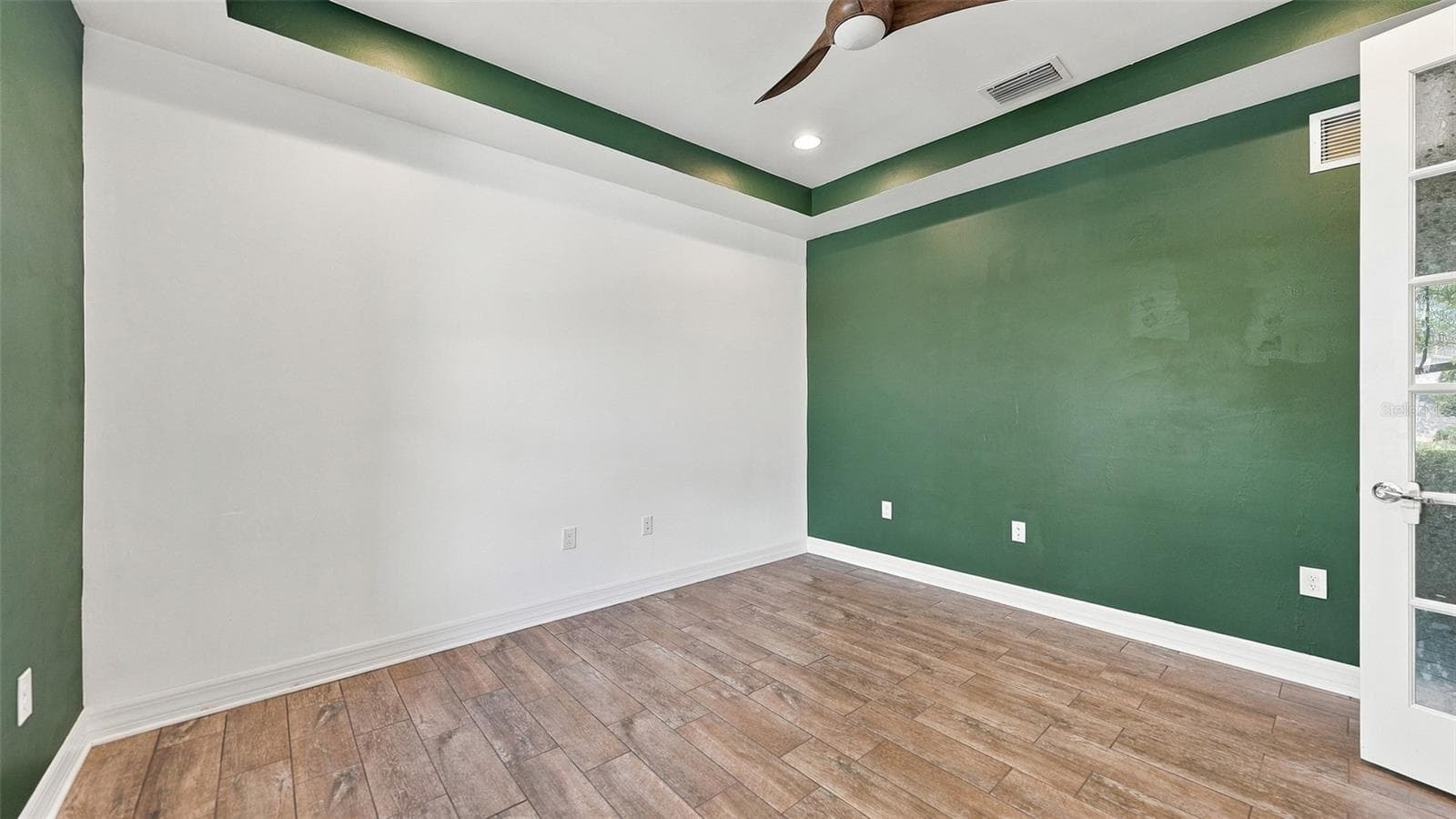 Single Family Residence at 2571 SHERMAN OAK DR, NORTH PORT, photo 22 of 77