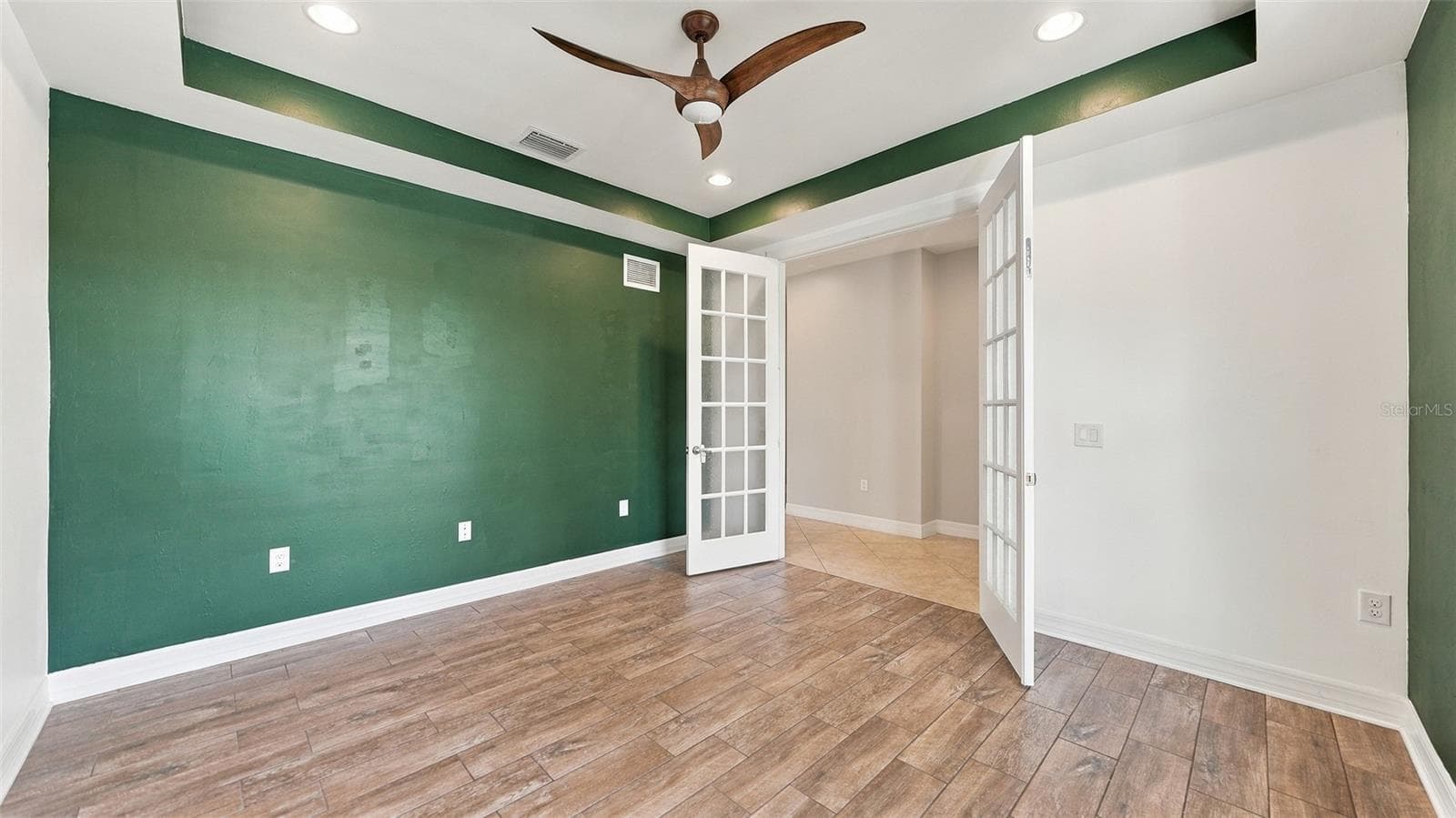 Single Family Residence at 2571 SHERMAN OAK DR, NORTH PORT, photo 23 of 77