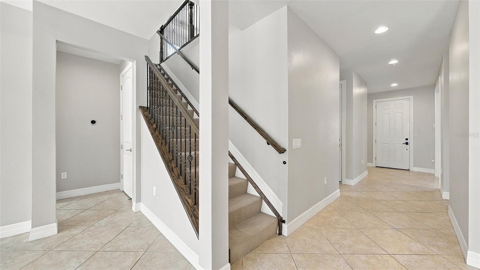 Single Family Residence at 2571 SHERMAN OAK DR, NORTH PORT, photo 34 of 77