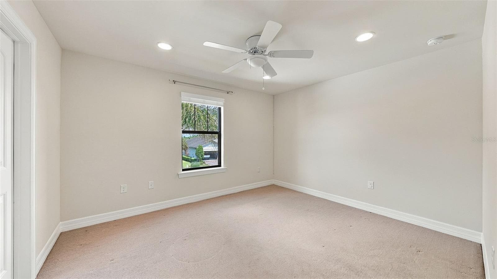 Single Family Residence at 2571 SHERMAN OAK DR, NORTH PORT, photo 46 of 77
