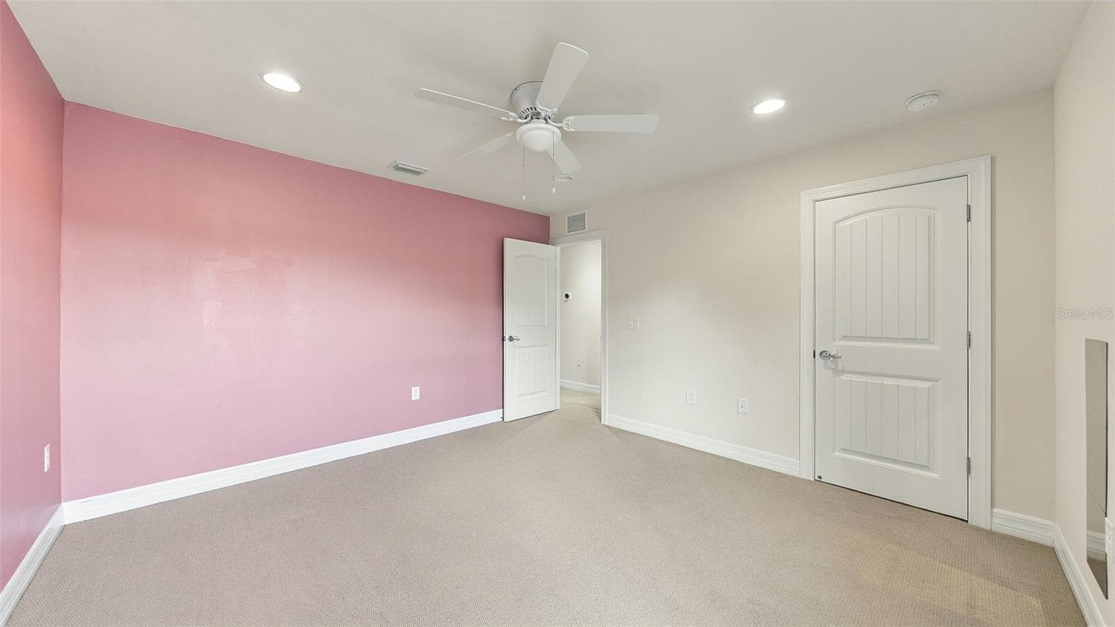 Single Family Residence at 2571 SHERMAN OAK DR, NORTH PORT, photo 54 of 77