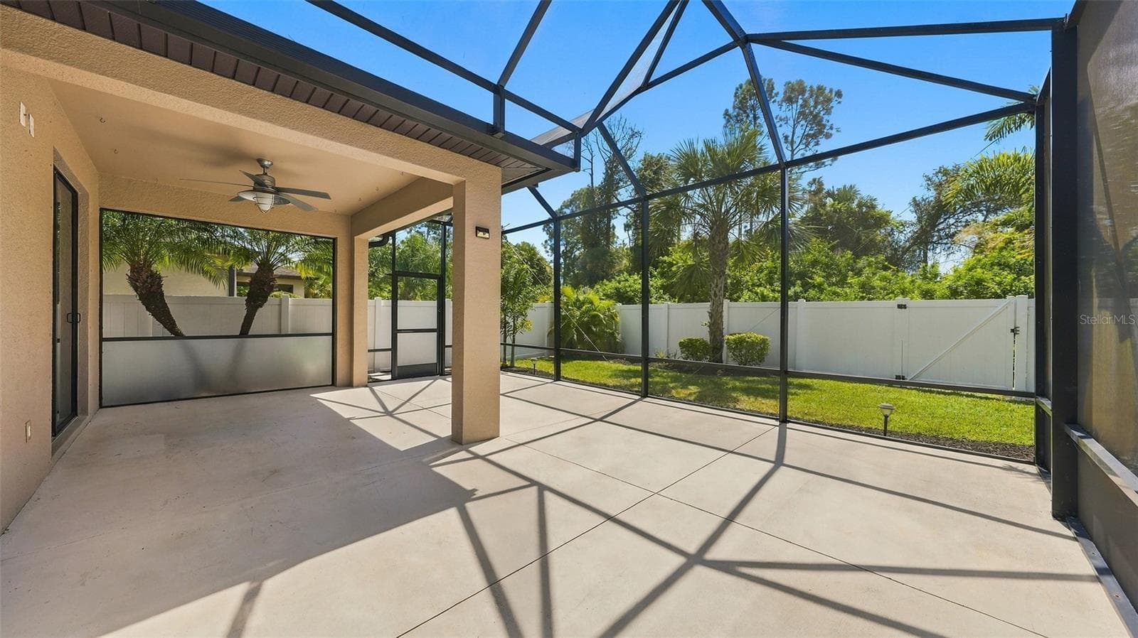 Single Family Residence at 2571 SHERMAN OAK DR, NORTH PORT, photo 60 of 77
