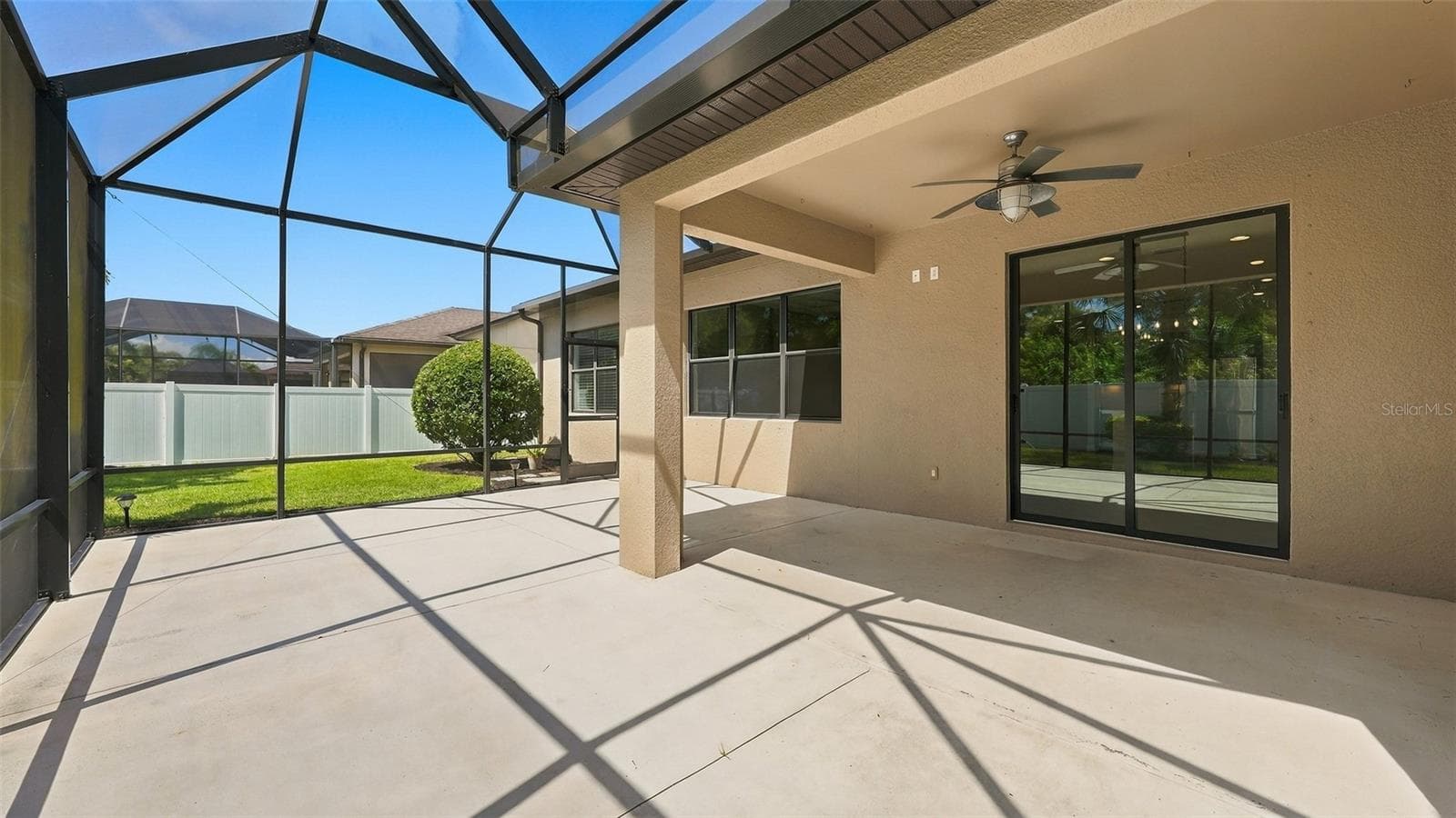 Single Family Residence at 2571 SHERMAN OAK DR, NORTH PORT, photo 62 of 77