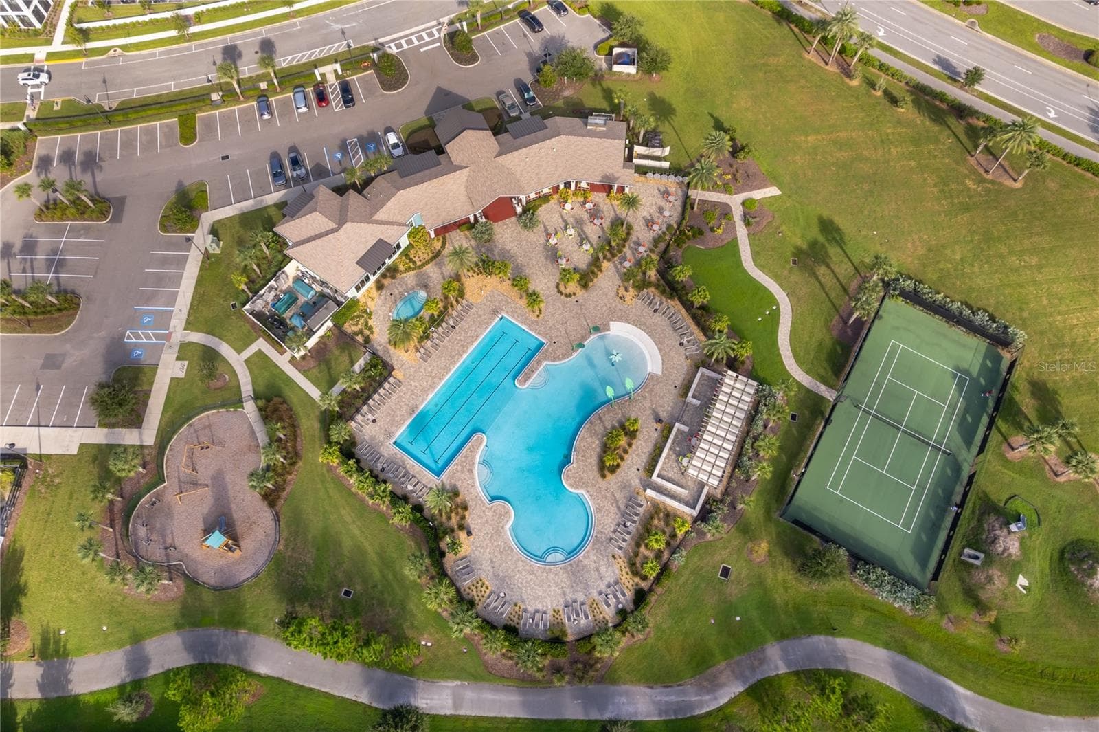 Single Family Residence at 12127 IMAGINARY WAY, ORLANDO, photo 11 of 37