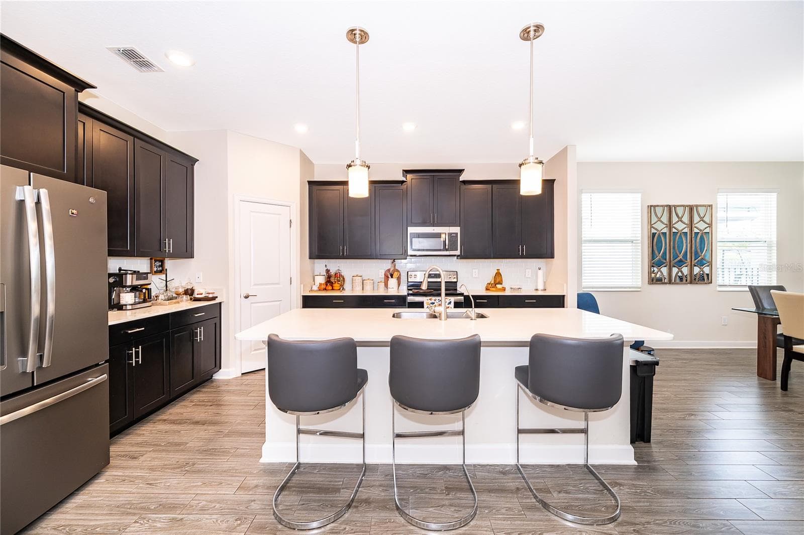 Single Family Residence at 12127 IMAGINARY WAY, ORLANDO, photo 15 of 37
