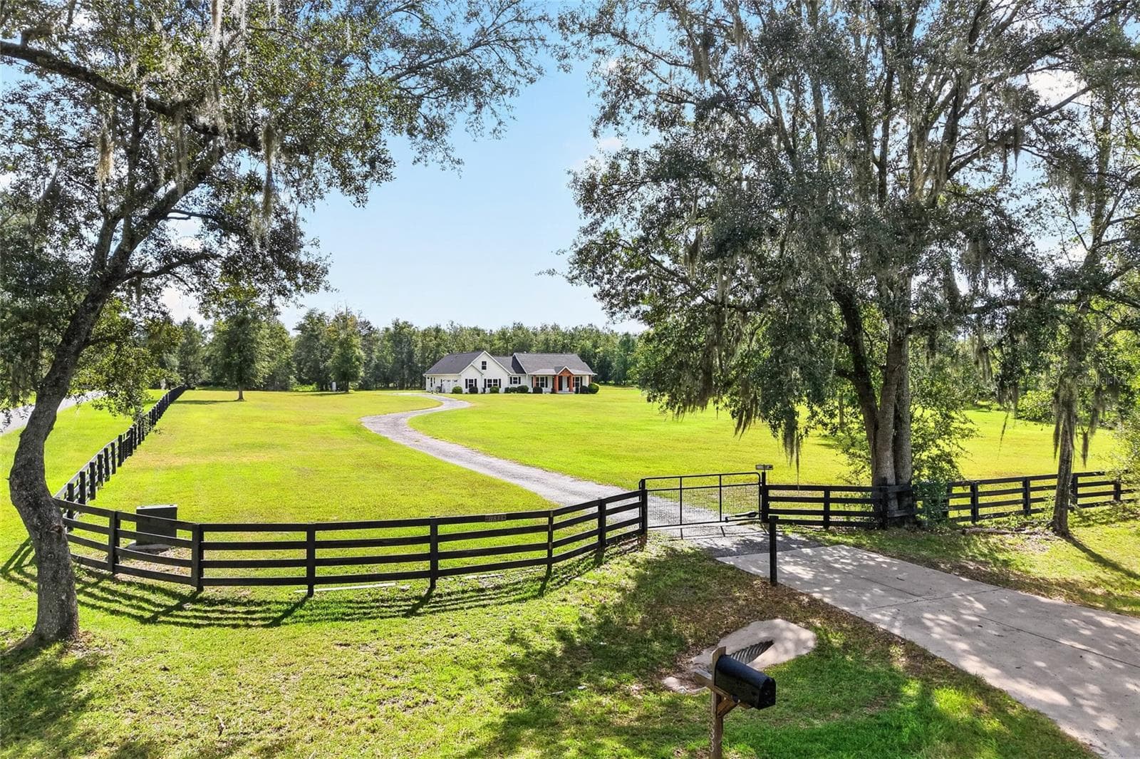 Single Family Residence at 11833 NW 234TH ST, ALACHUA, photo 65 of 91