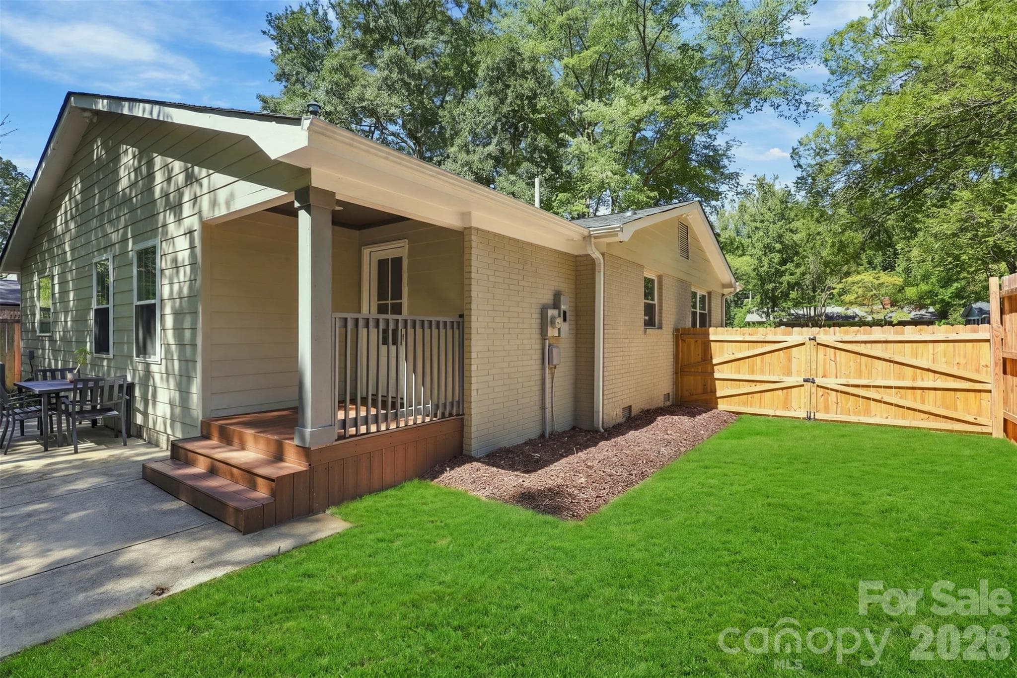 Single Family Residence at 1208 Tarrington Avenue, Charlotte, photo 27 of 32