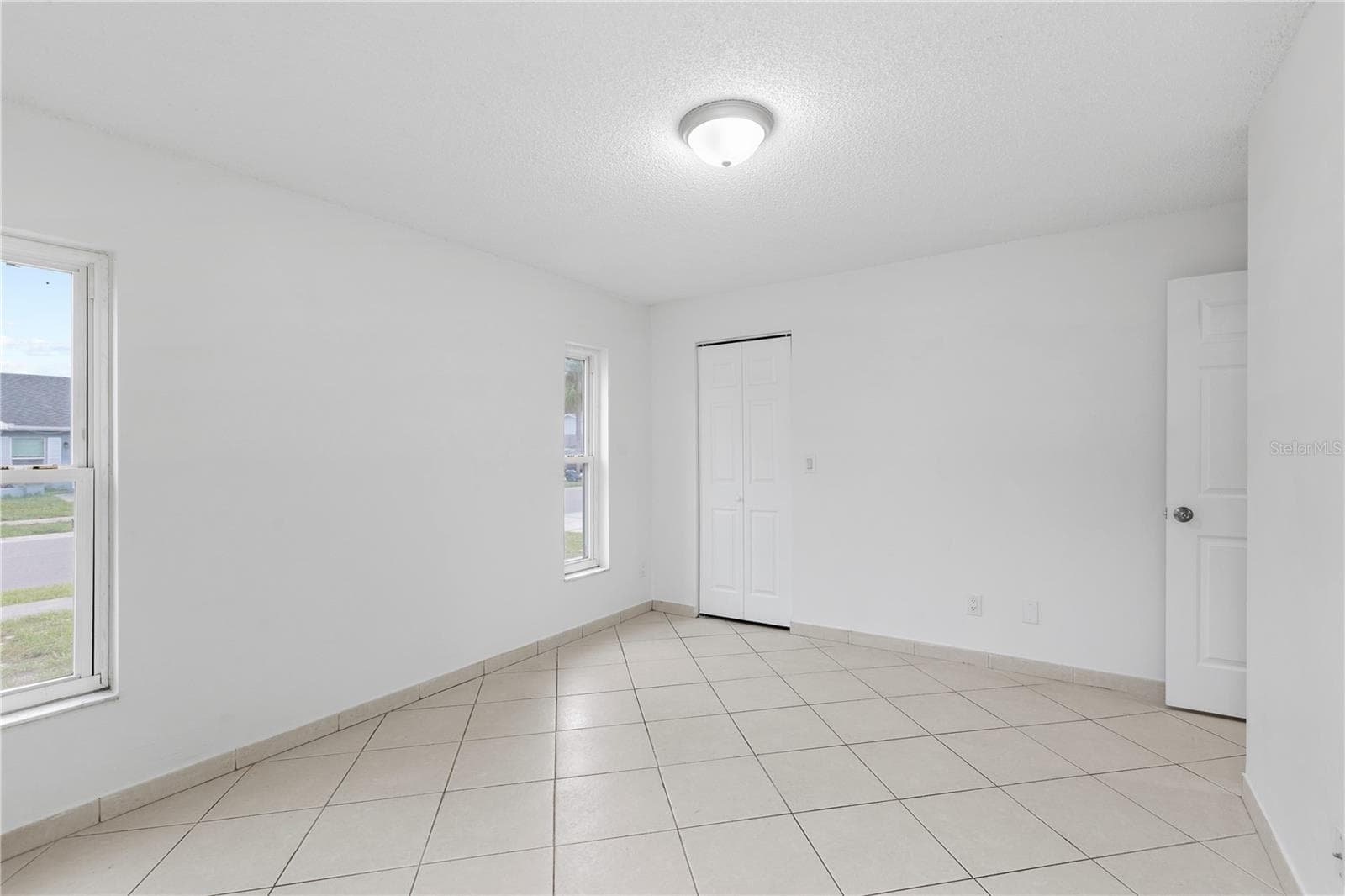 Single Family Residence at 8221 AUTUMN OAK AVE, PORT RICHEY, photo 15 of 31