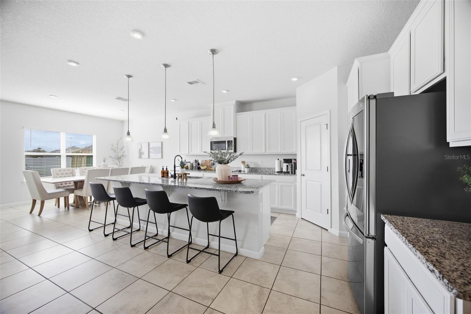 Single Family Residence at 264 SIESTA VISTA CT, DAVENPORT, photo 12 of 39