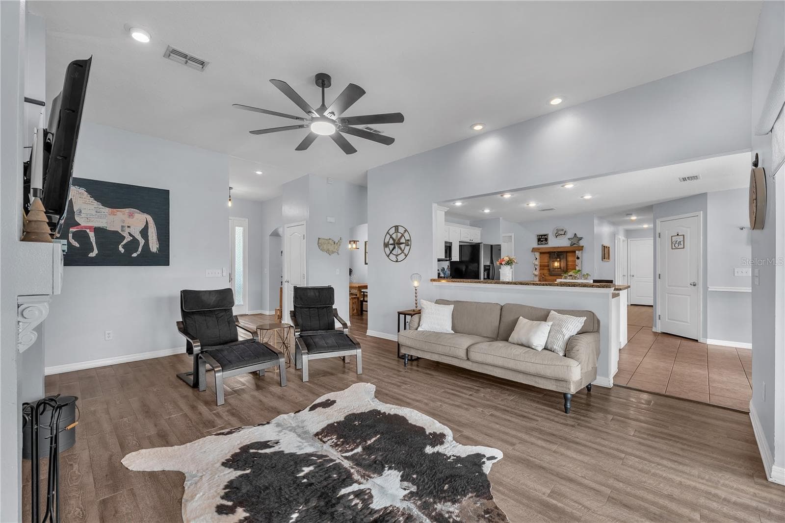 Single Family Residence at 4516 HAWKINS RD, PLANT CITY, photo 11 of 41