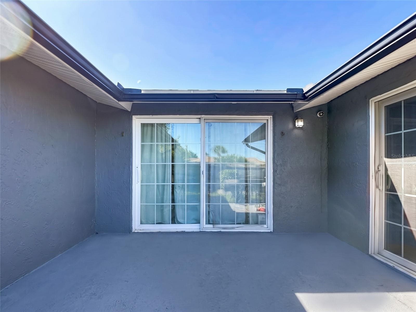 Single Family Residence at 7305 SAN CARLOS DR, PORT RICHEY, photo 4 of 25