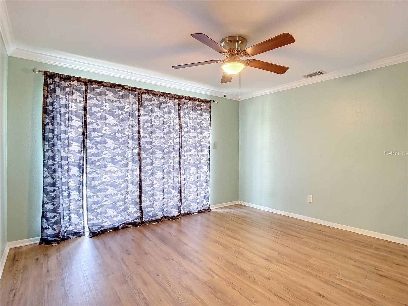 Single Family Residence at 7305 SAN CARLOS DR, PORT RICHEY, photo 8 of 25