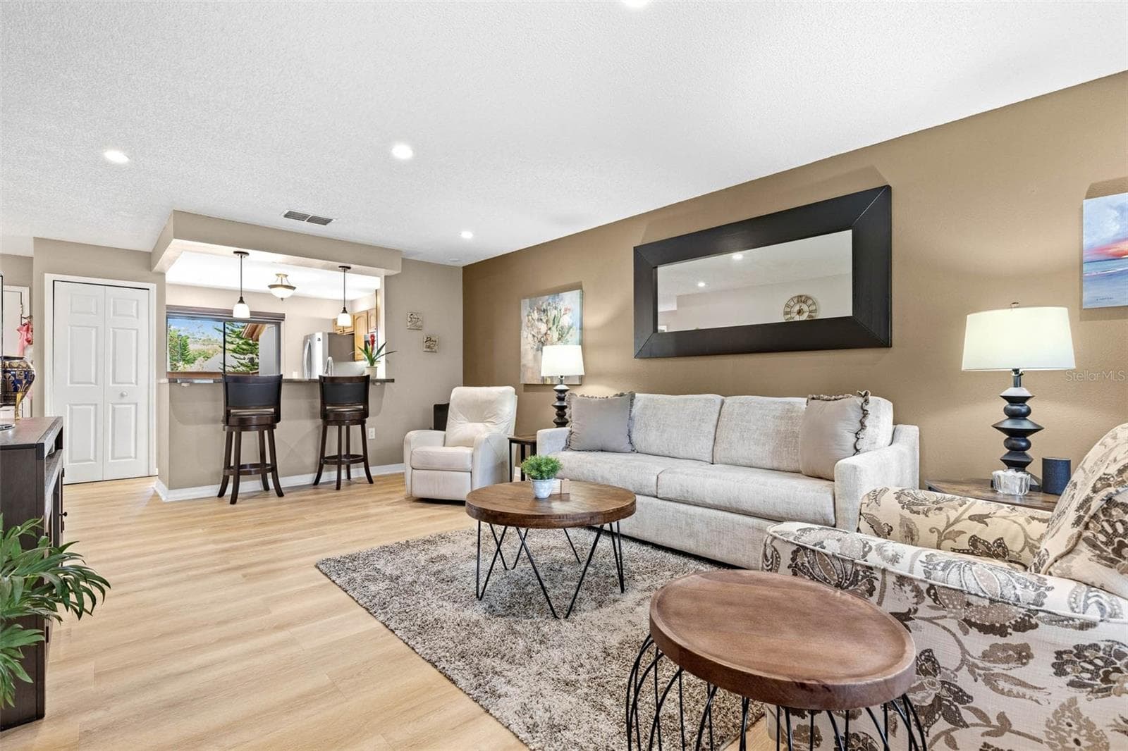 Villa at 2925 BOXWOOD CT, PALM HARBOR, photo 9 of 40