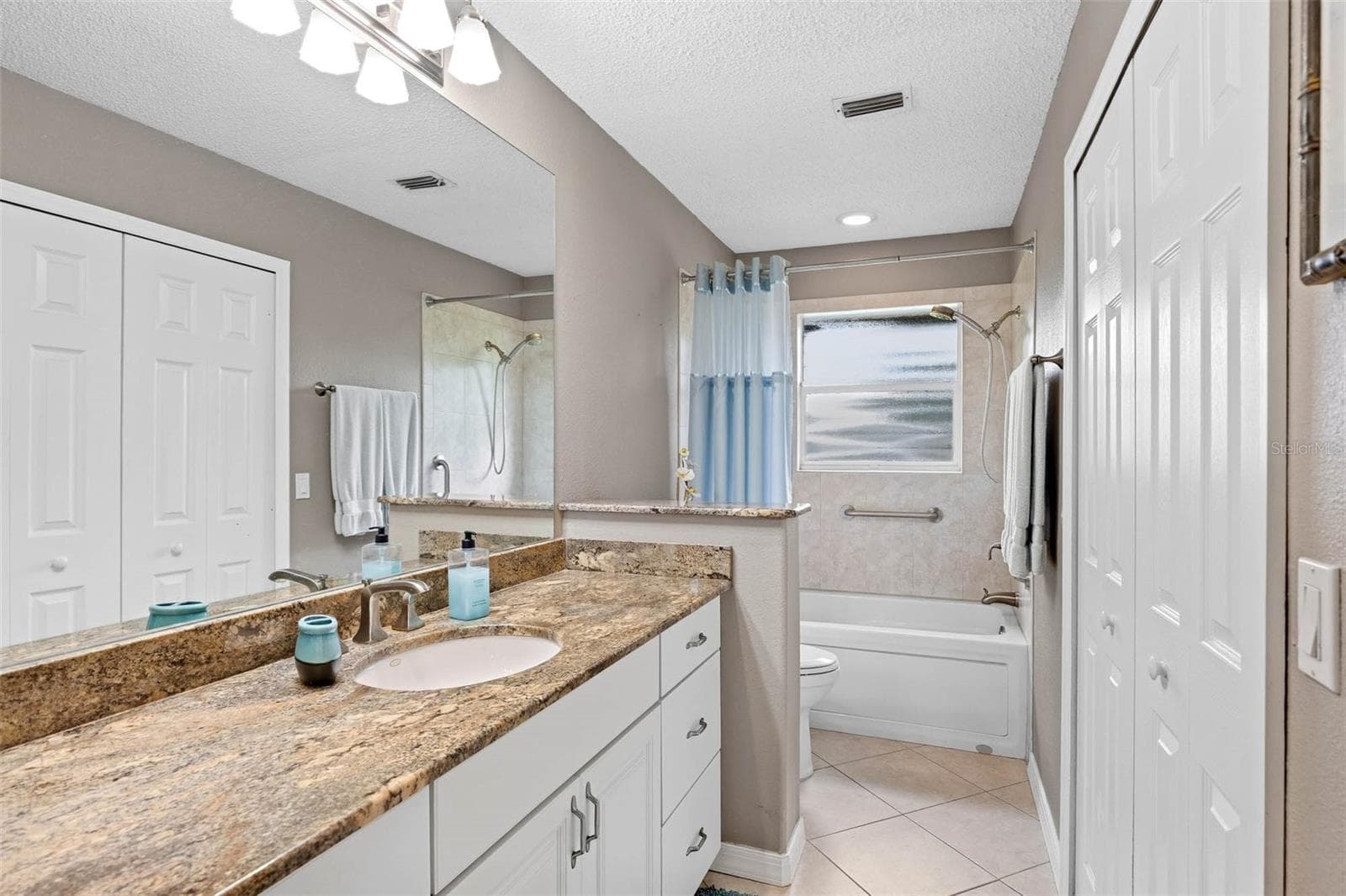 Villa at 2925 BOXWOOD CT, PALM HARBOR, photo 17 of 40