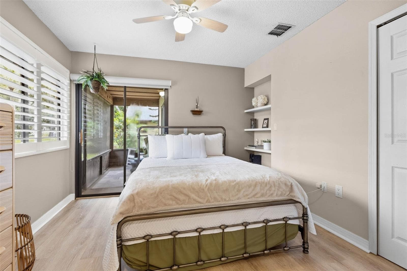 Villa at 2925 BOXWOOD CT, PALM HARBOR, photo 21 of 40