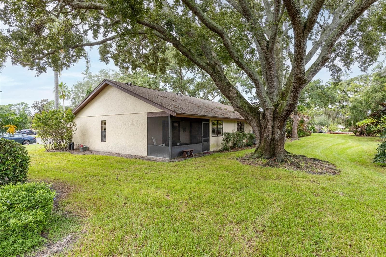 Villa at 2925 BOXWOOD CT, PALM HARBOR, photo 28 of 40