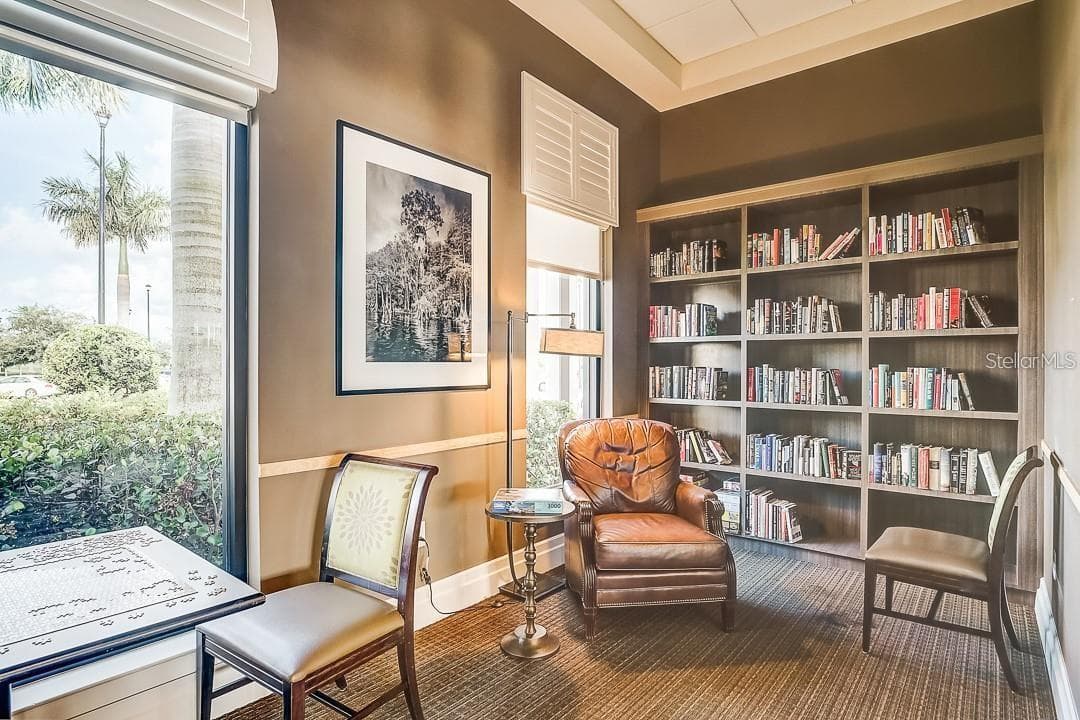 Our library - 23739 WAVERLY CIR, VENICE