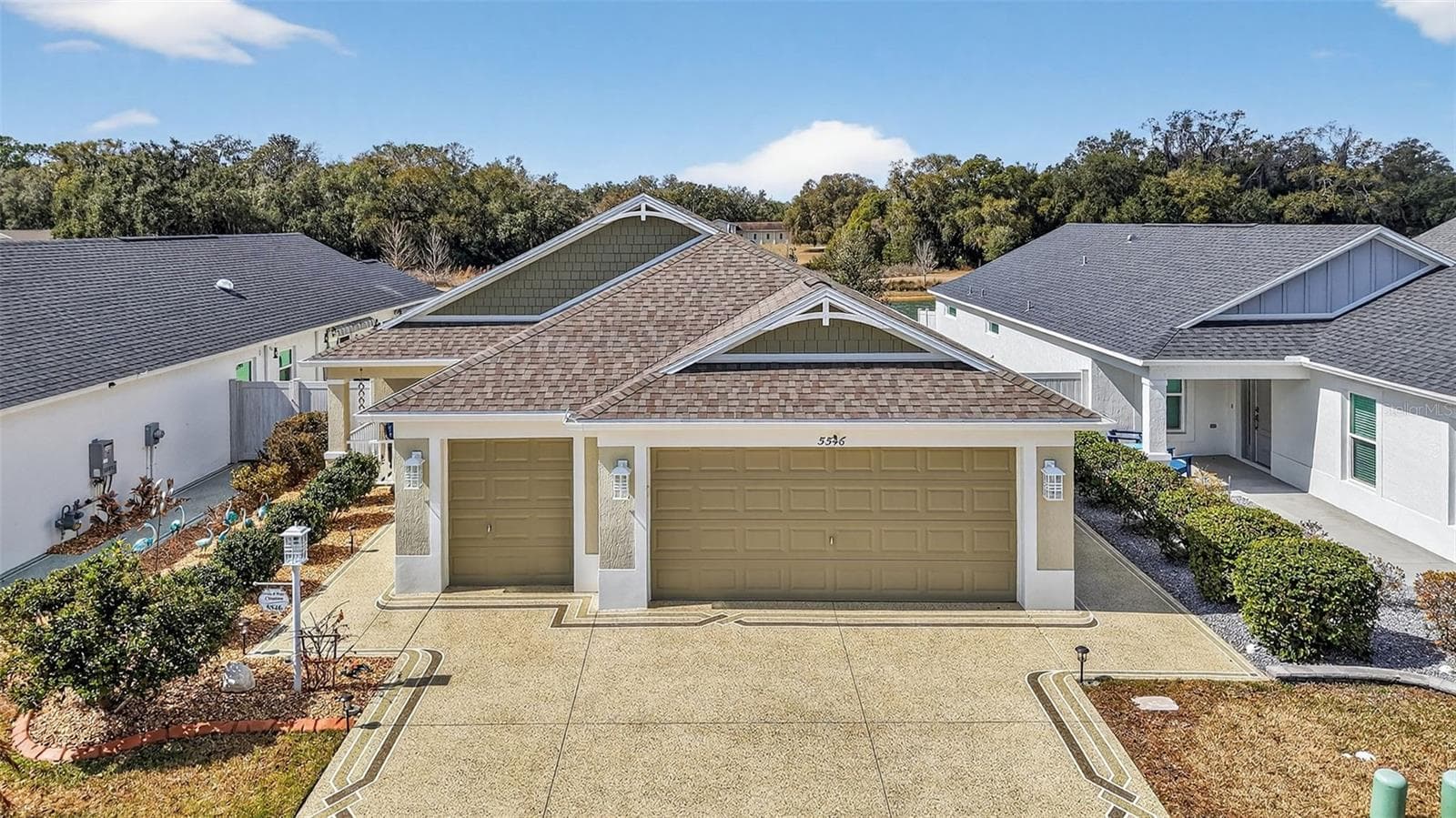 Villa at 5546 COTTRELL CT, THE VILLAGES, photo 2 of 39